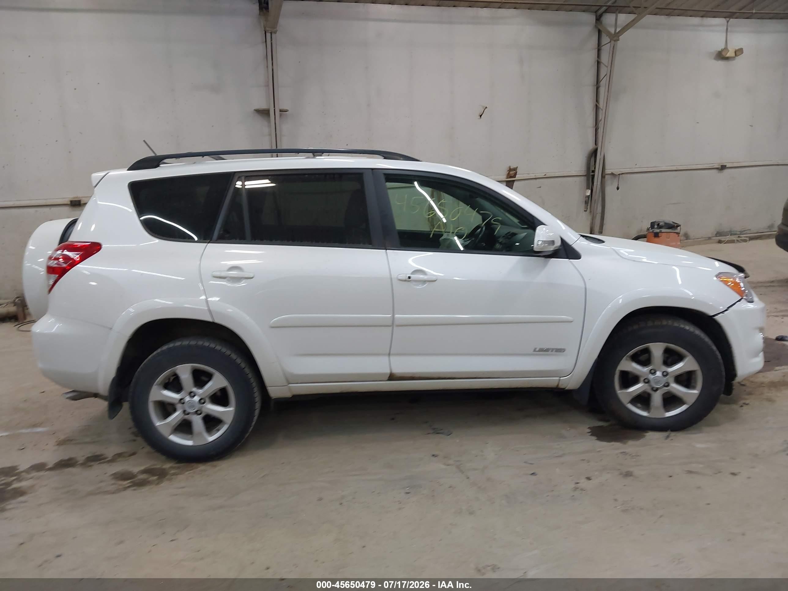 2010 Toyota Rav4 Limited V6 White vin: 2T3DK4DV4AW017549