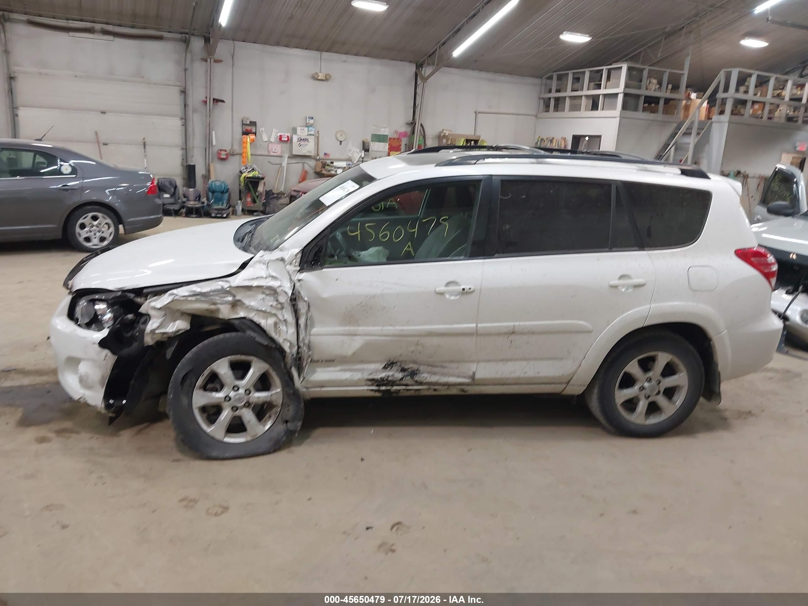 2010 Toyota Rav4 Limited V6 White vin: 2T3DK4DV4AW017549