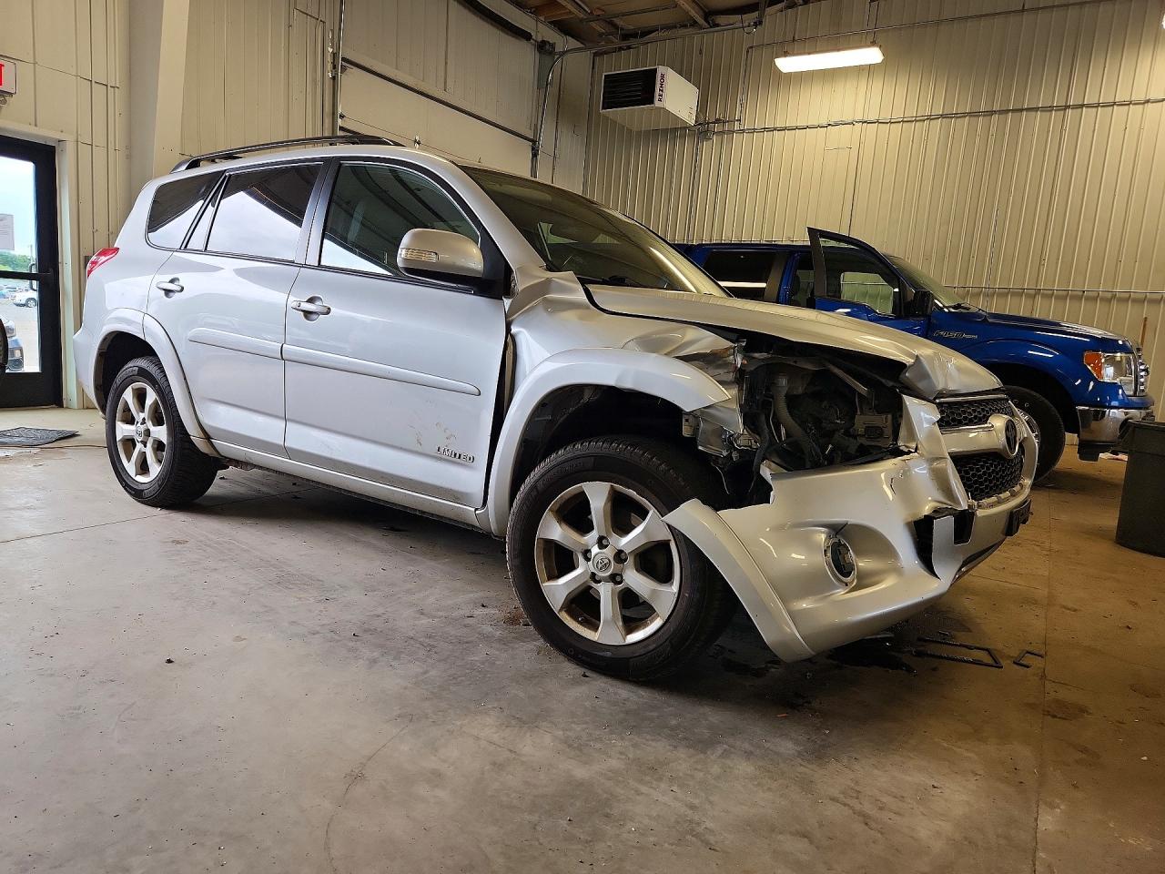 2011 Toyota Rav4 Limited Silver vin: 2T3DK4DV5BW037746