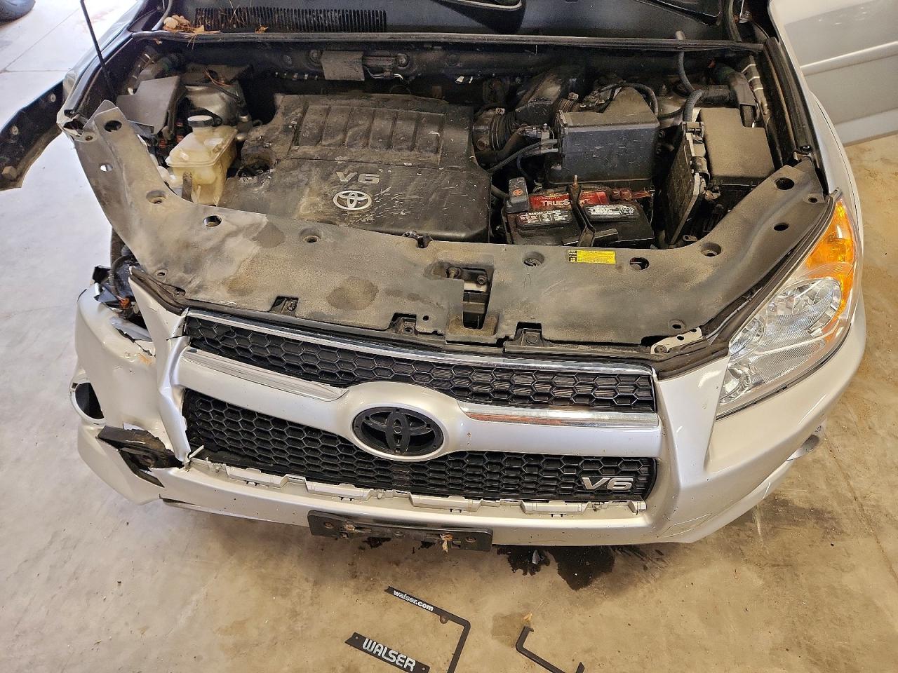 2011 Toyota Rav4 Limited Silver vin: 2T3DK4DV5BW037746