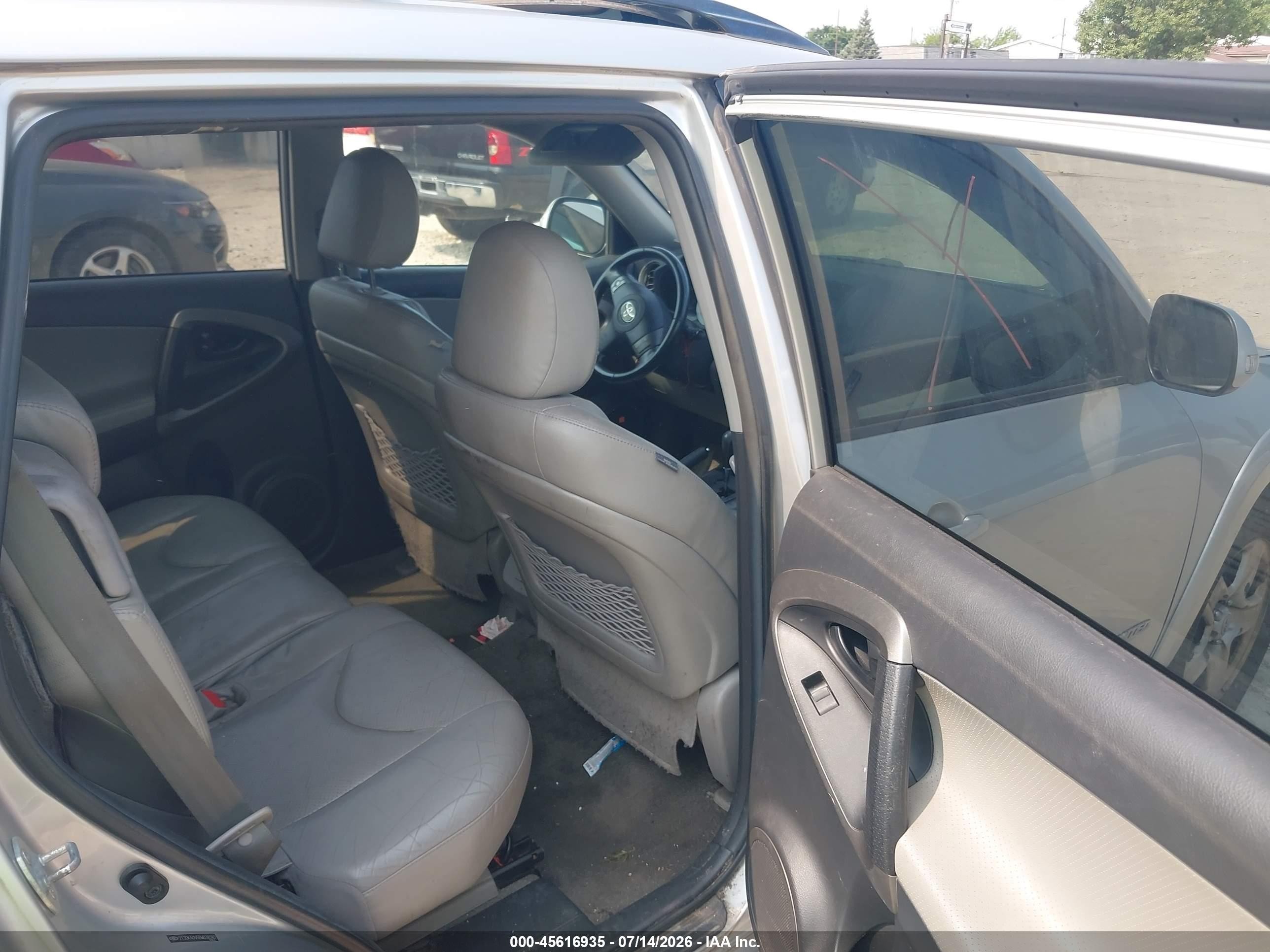 2011 Toyota Rav4 Limited V6 Серебряный vin: 2T3DK4DV5BW038282