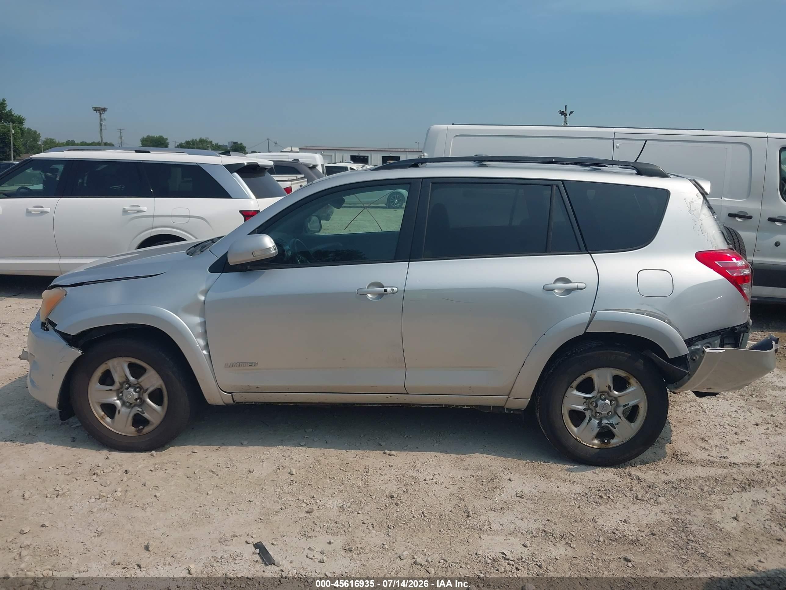 2011 Toyota Rav4 Limited V6 Серебряный vin: 2T3DK4DV5BW038282