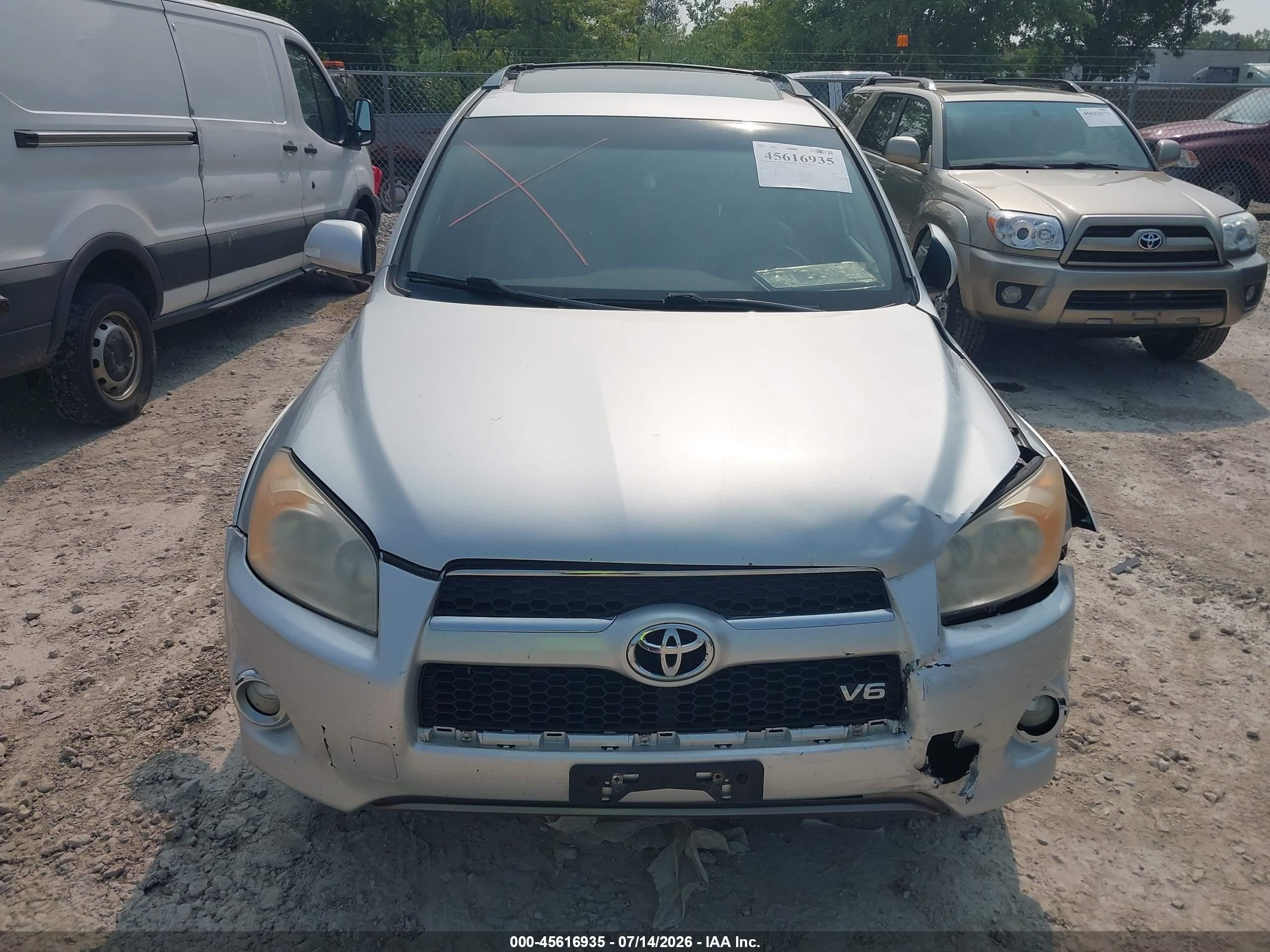 2011 Toyota Rav4 Limited V6 Серебряный vin: 2T3DK4DV5BW038282
