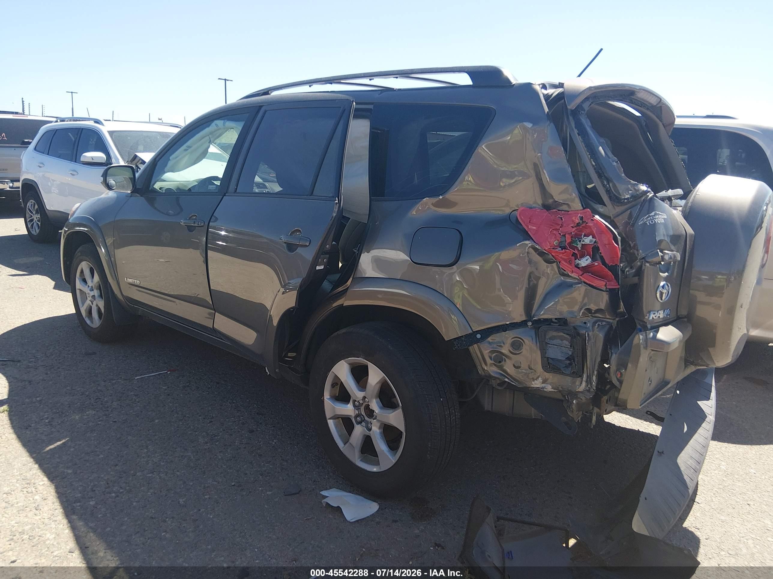 2011 Toyota Rav4 Limited V6 Gold vin: 2T3DK4DV5BW043305