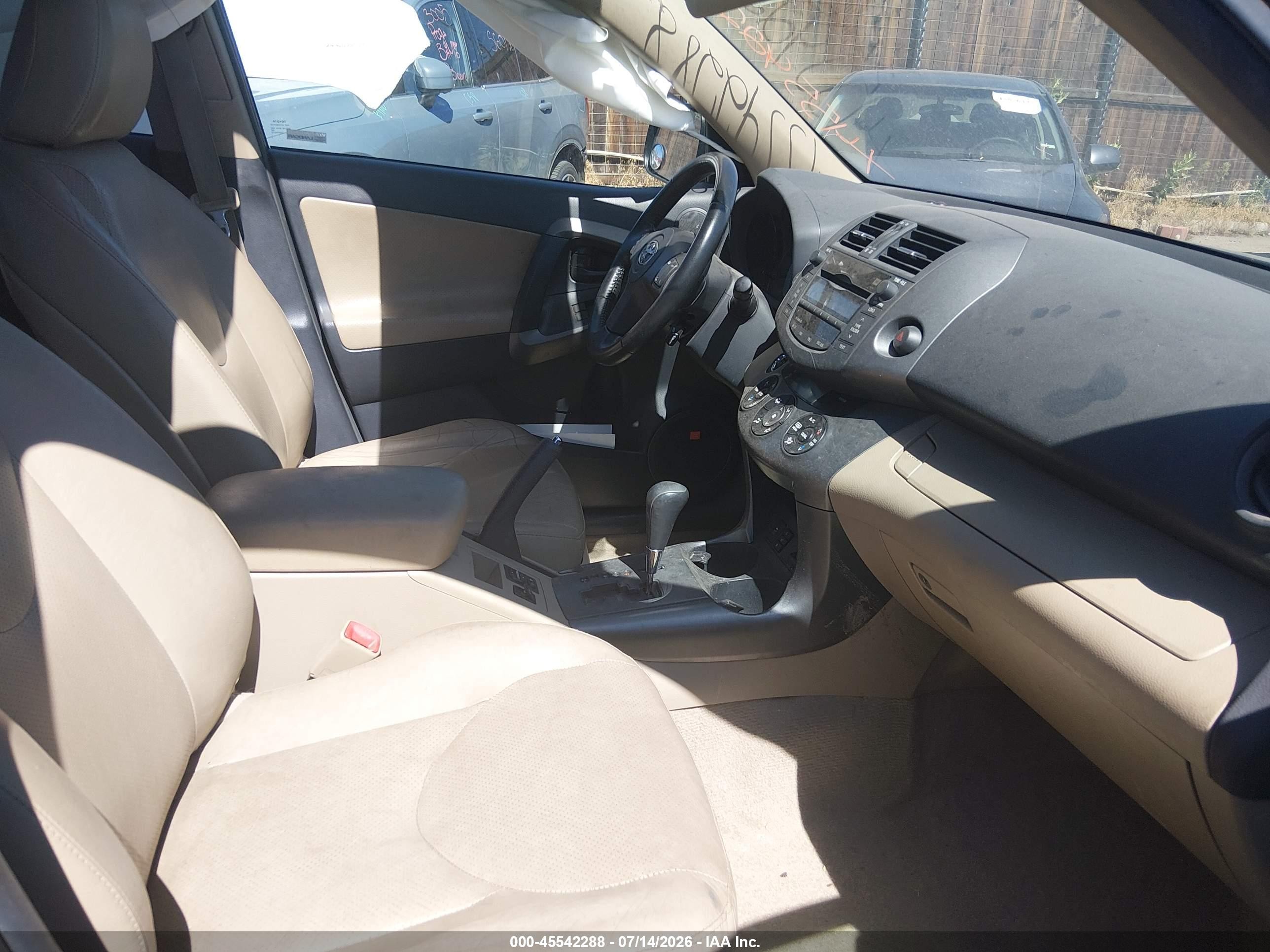 2011 Toyota Rav4 Limited V6 Gold vin: 2T3DK4DV5BW043305