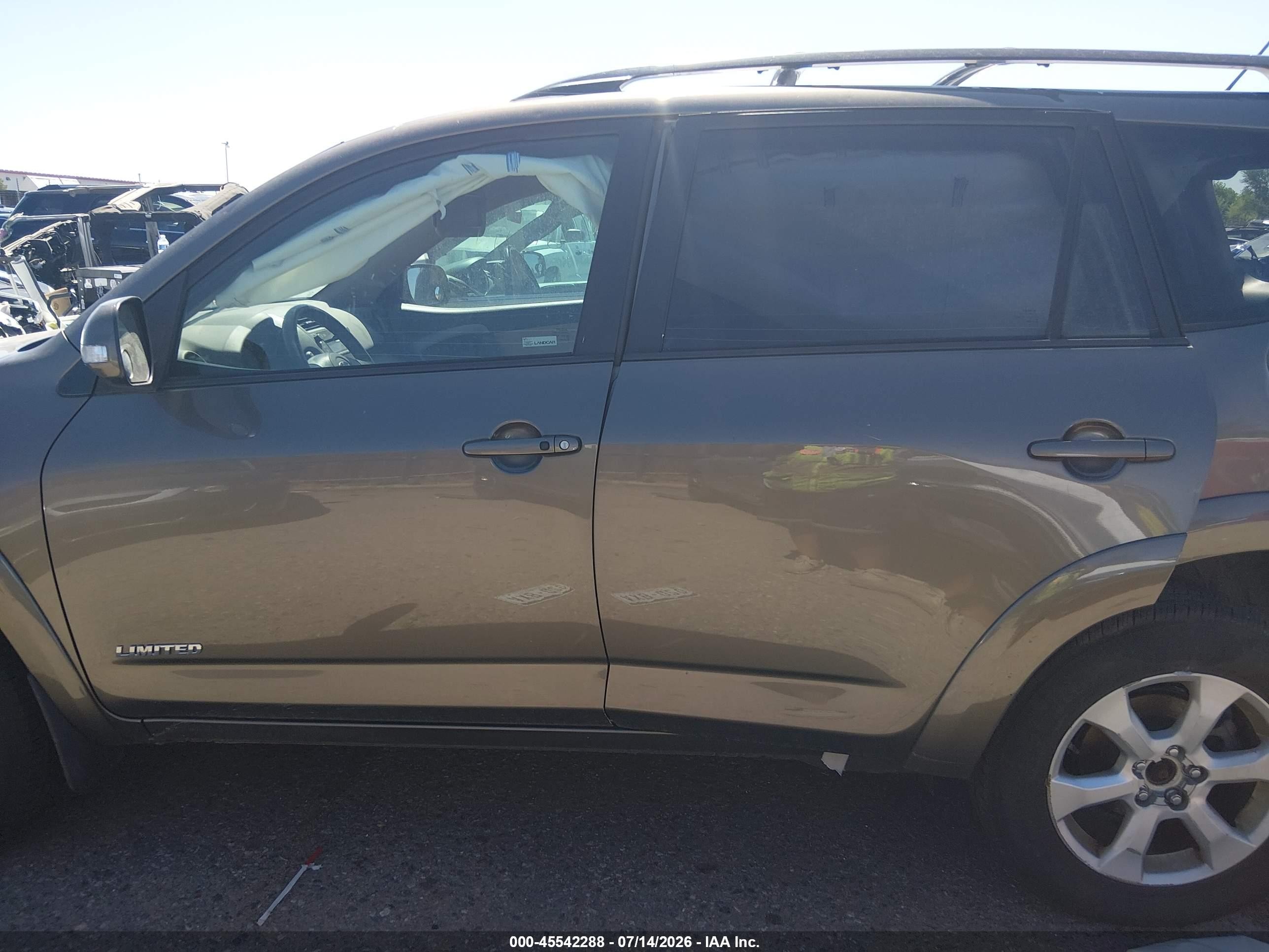 2011 Toyota Rav4 Limited V6 Gold vin: 2T3DK4DV5BW043305