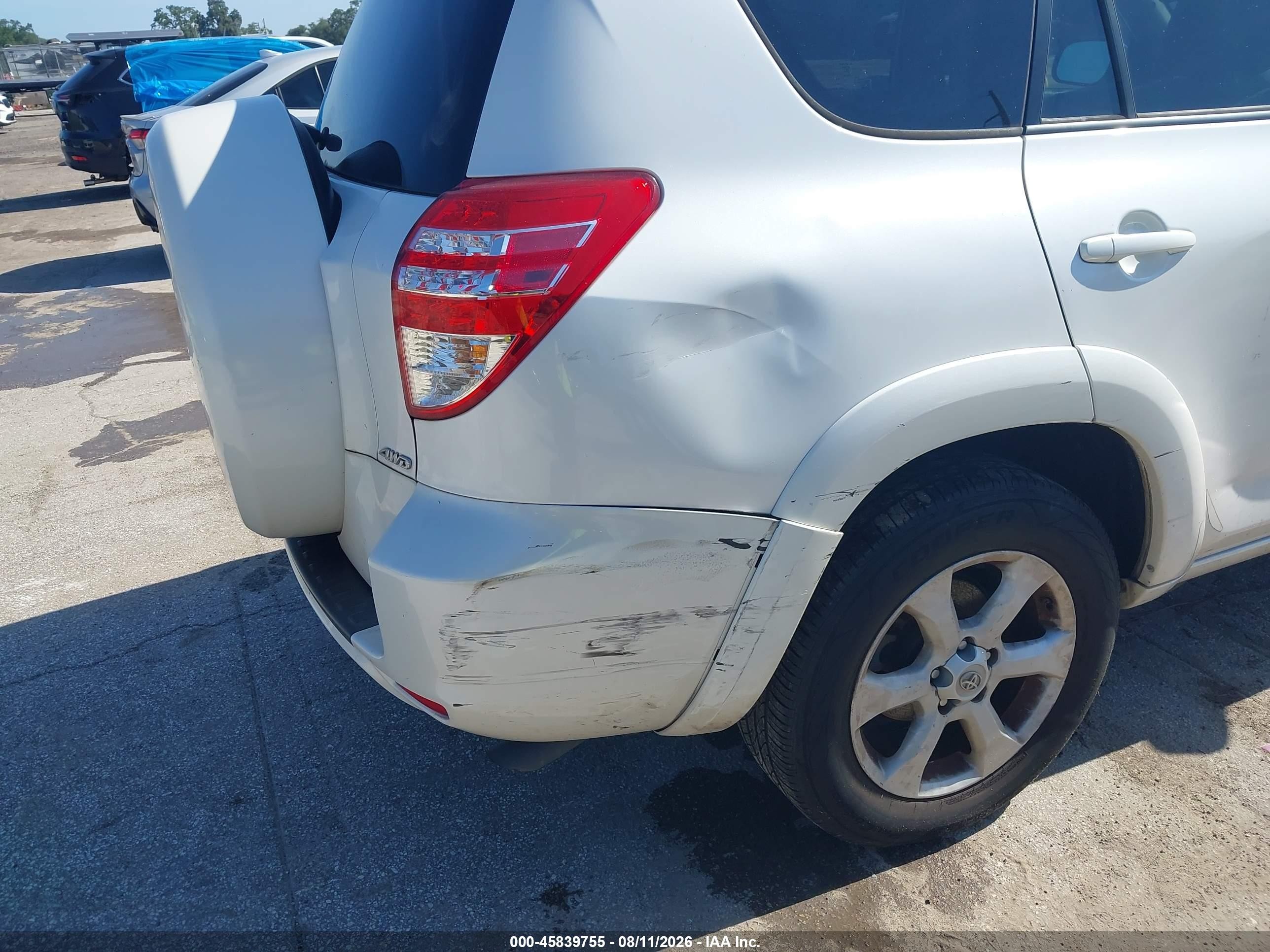 2012 Toyota Rav4 Limited V6 White vin: 2T3DK4DV5CW081148