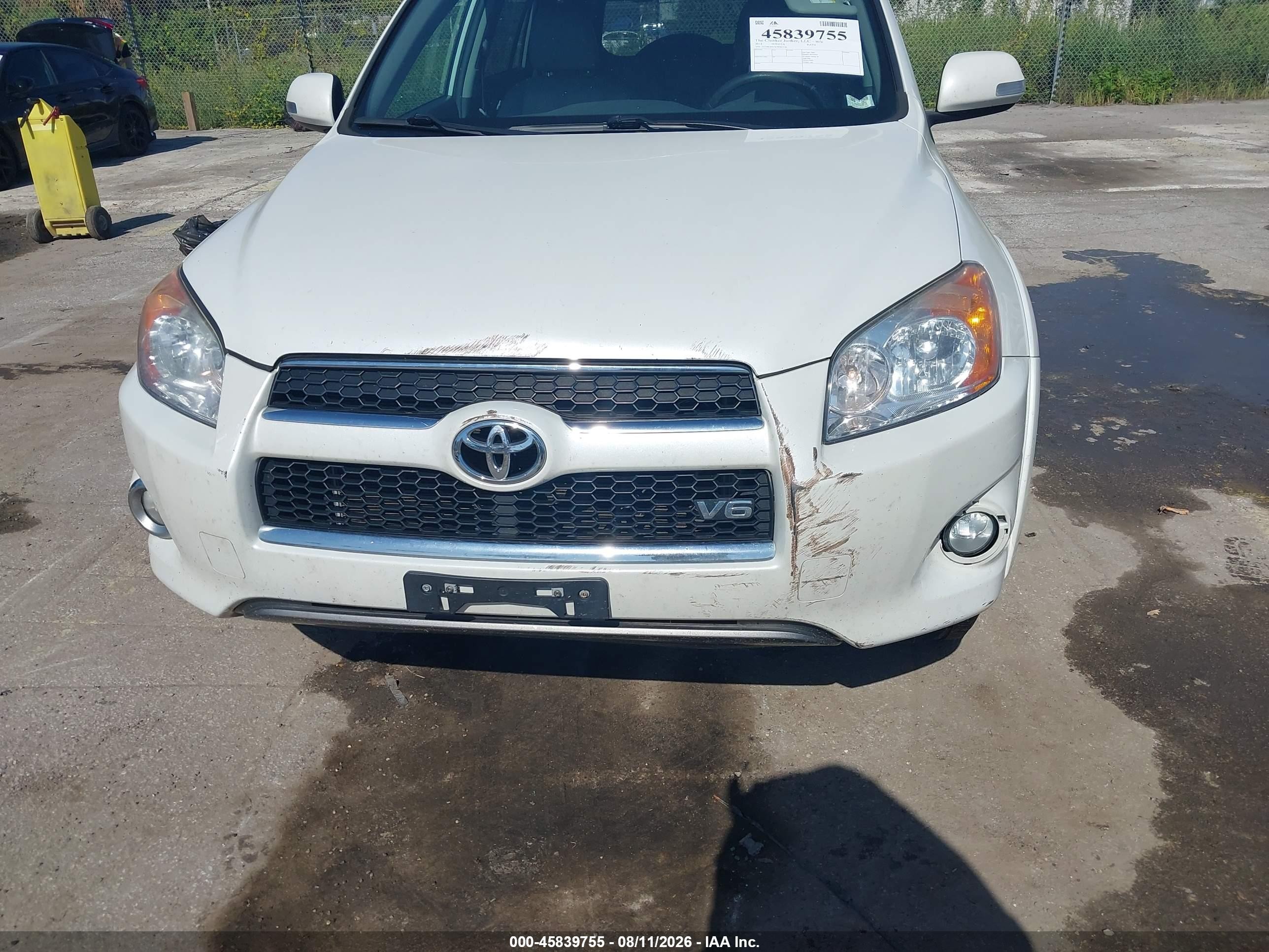 2012 Toyota Rav4 Limited V6 White vin: 2T3DK4DV5CW081148