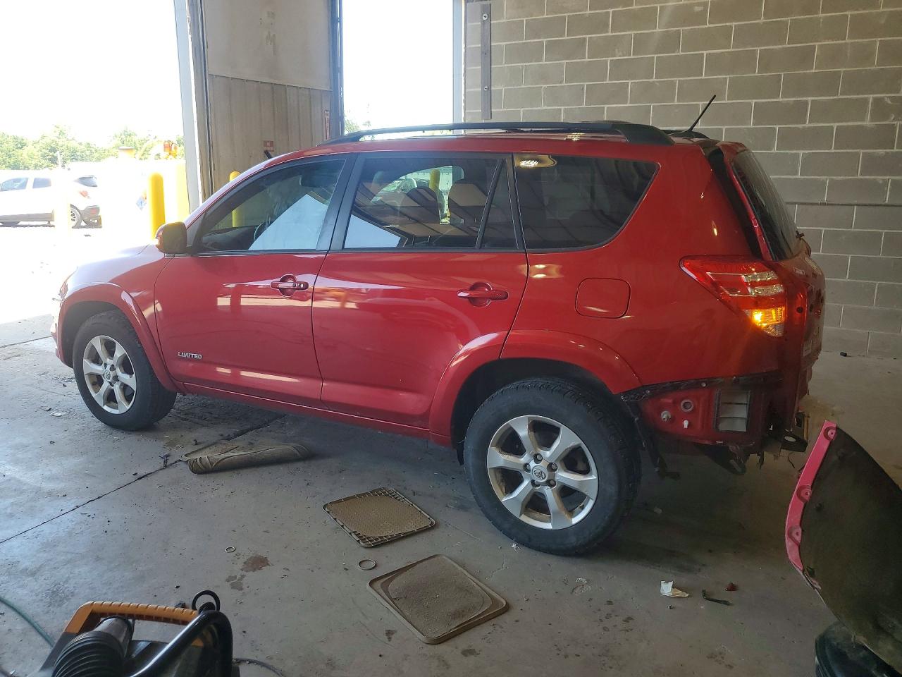 2010 Toyota Rav4 Limited Красный vin: 2T3DK4DV6AW018184