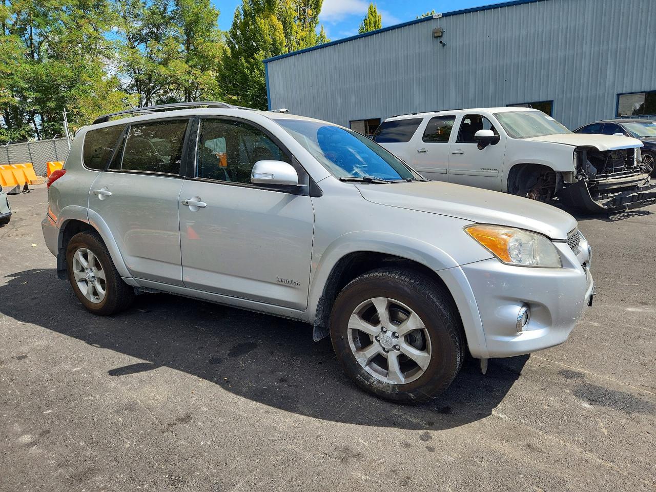 2010 Toyota Rav4 Limited Silver vin: 2T3DK4DV6AW021019