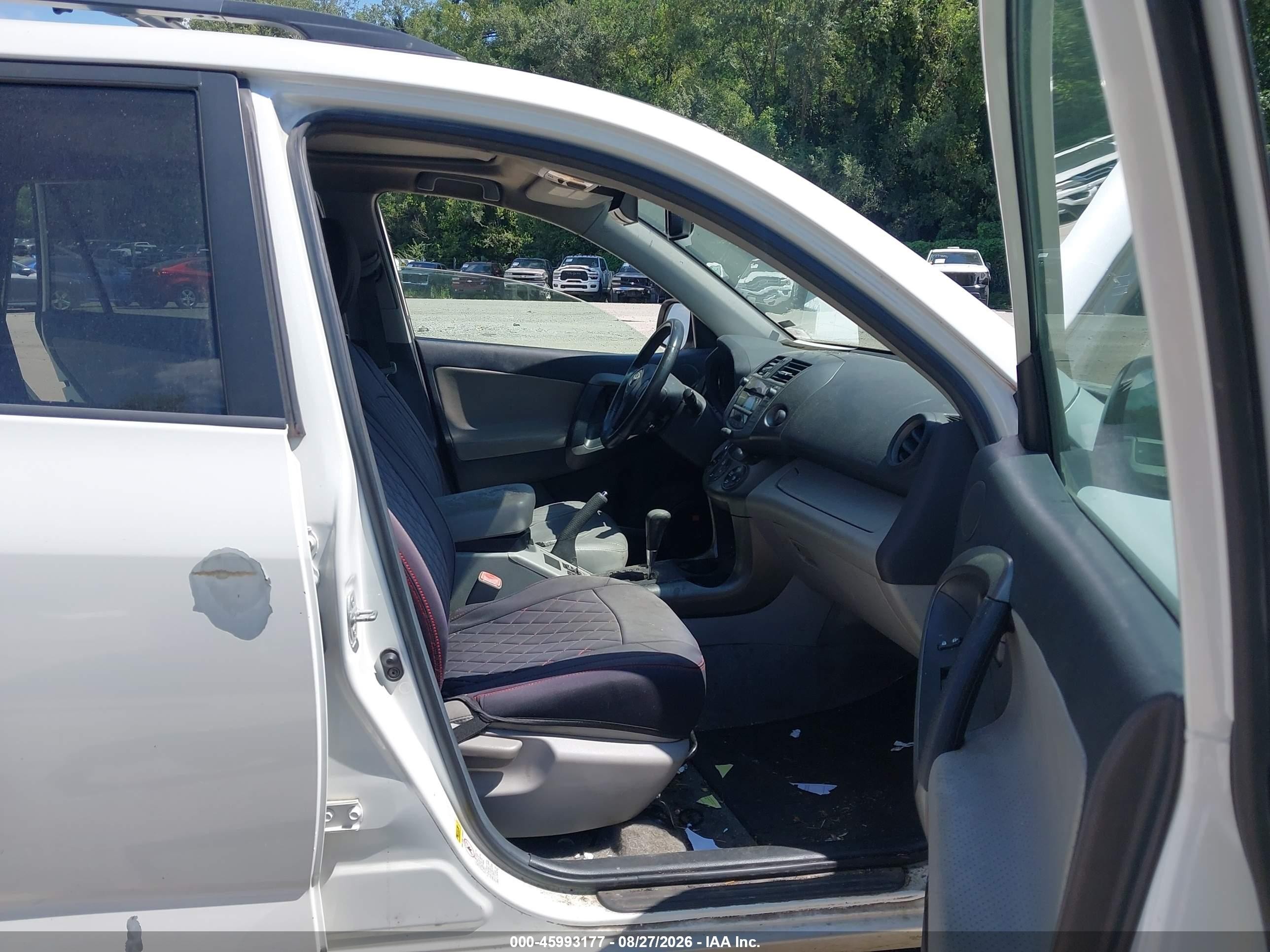 2011 Toyota Rav4 Limited V6 Белый vin: 2T3DK4DV6BW057830