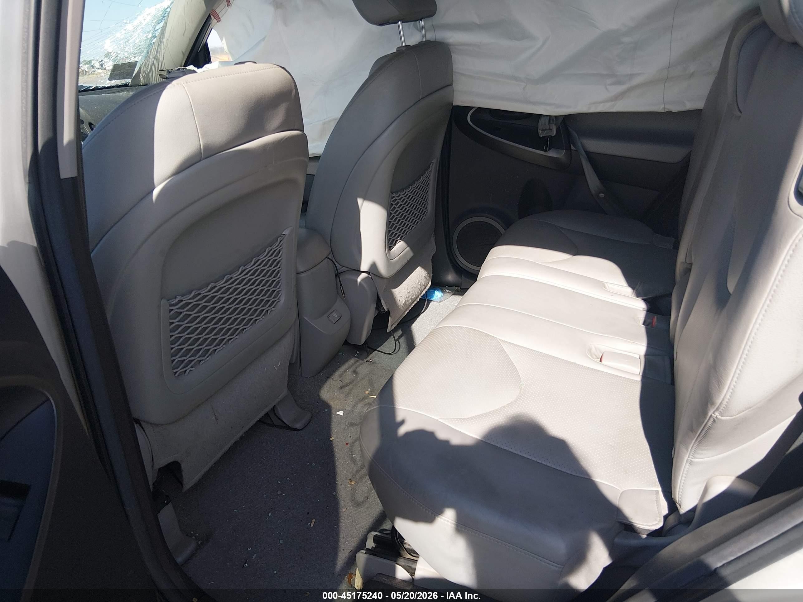 2011 Toyota Rav4 Limited V6 Silver vin: 2T3DK4DV6BW059402