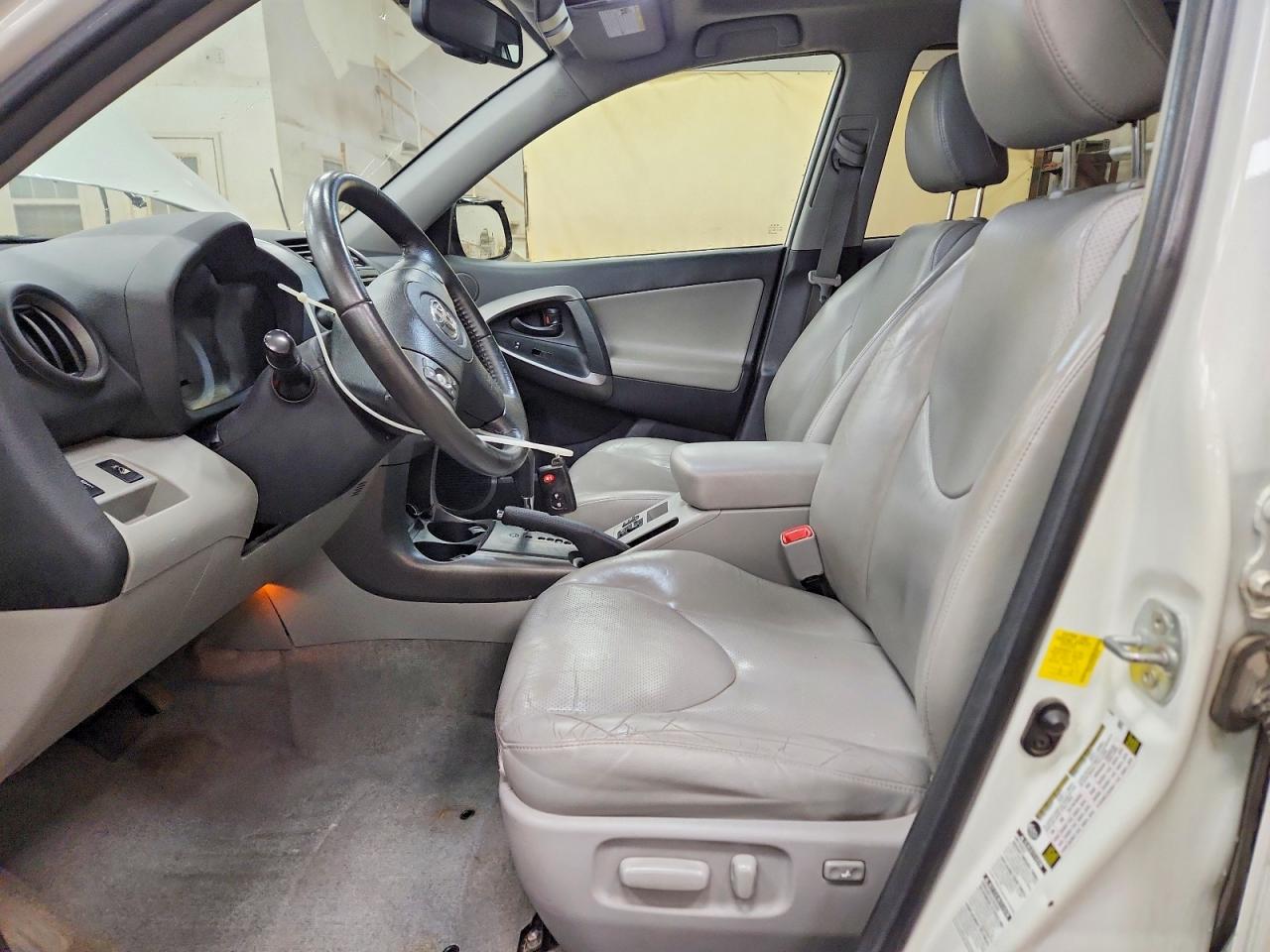 2012 Toyota Rav4 Limited Белый vin: 2T3DK4DV6CW079702