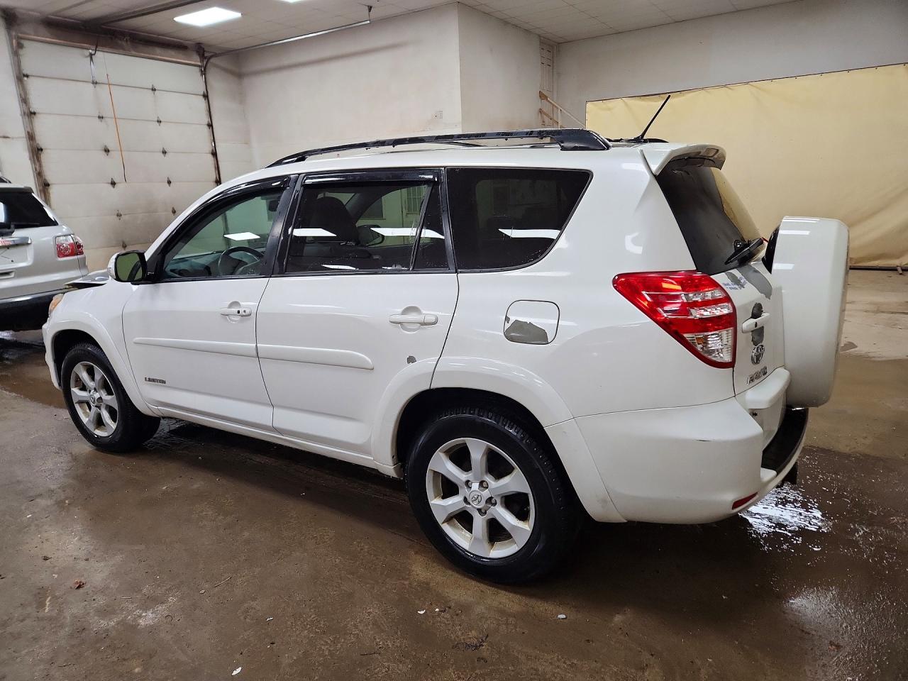 2012 Toyota Rav4 Limited Белый vin: 2T3DK4DV6CW079702