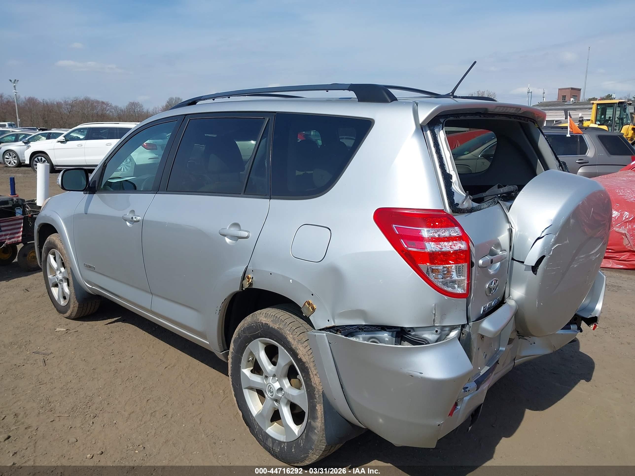 2011 Toyota Rav4 Limited V6 Silver vin: 2T3DK4DV7BW058209