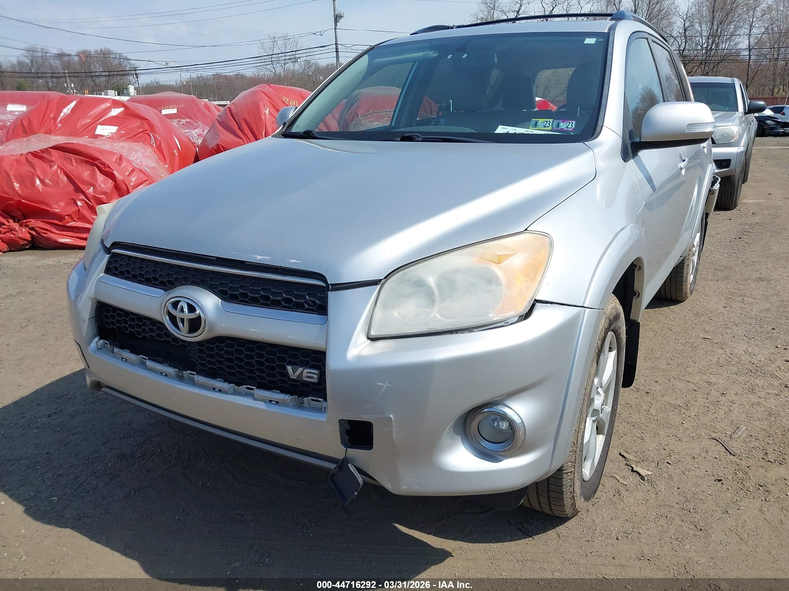 2011 Toyota Rav4 Limited V6 Silver vin: 2T3DK4DV7BW058209