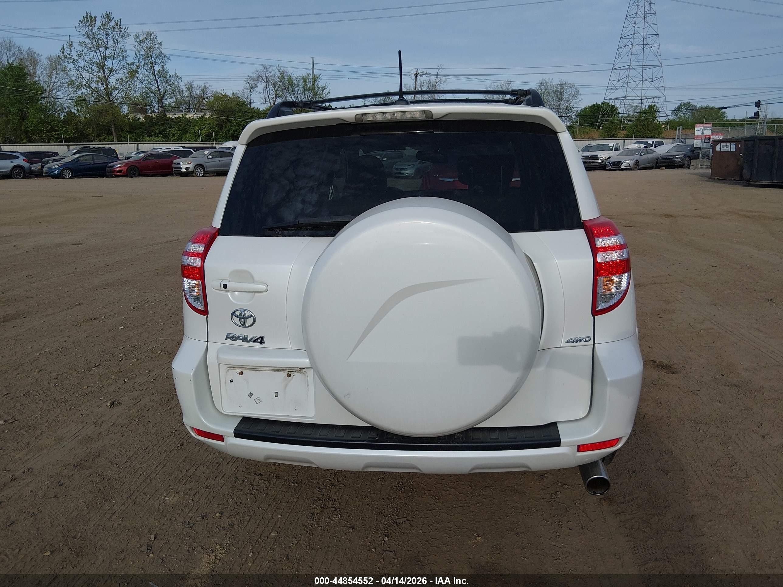 2011 Toyota Rav4 Limited V6 White vin: 2T3DK4DV8BW048577
