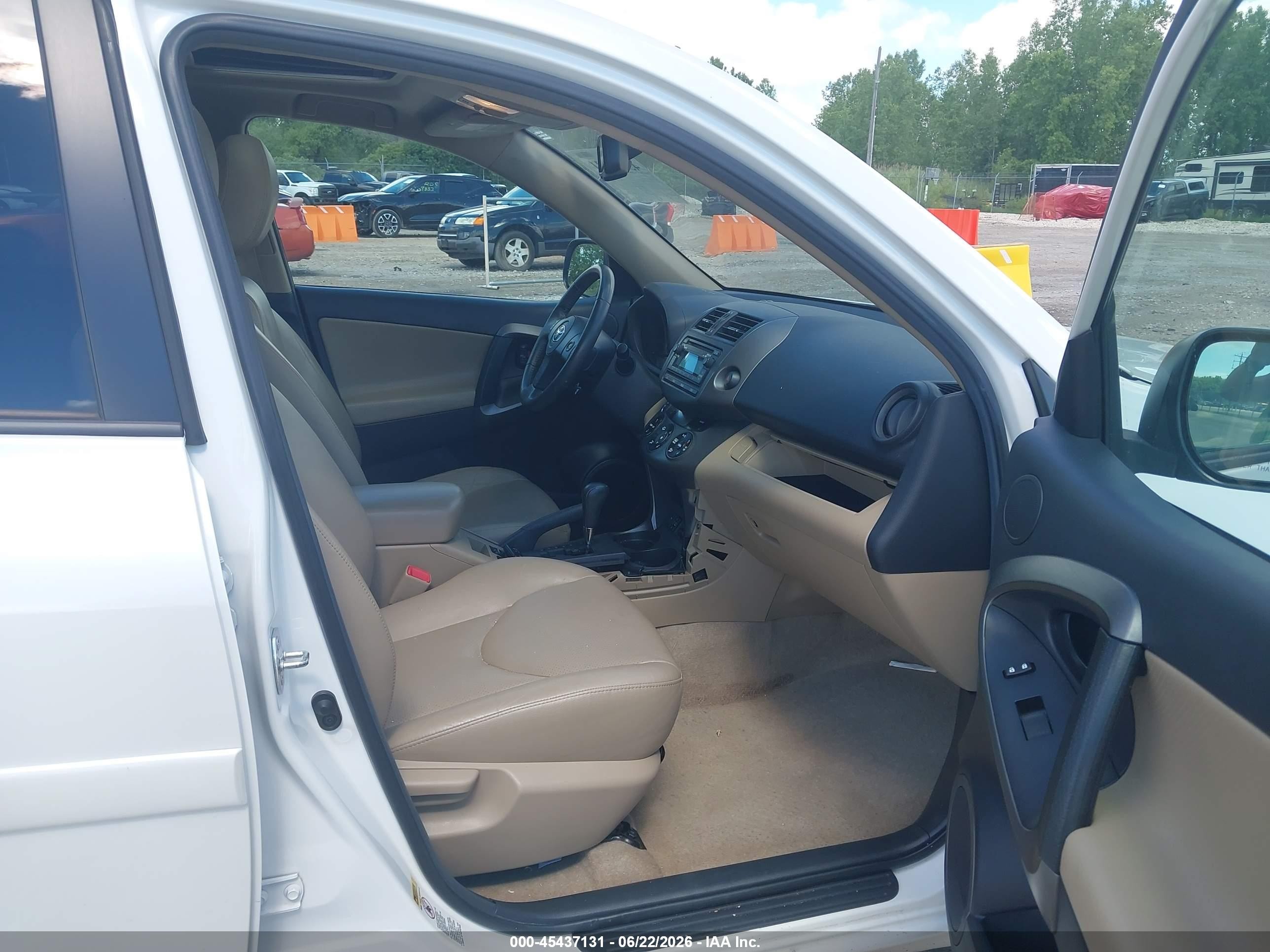 2012 Toyota Rav4 Limited V6 White vin: 2T3DK4DV8CW079314