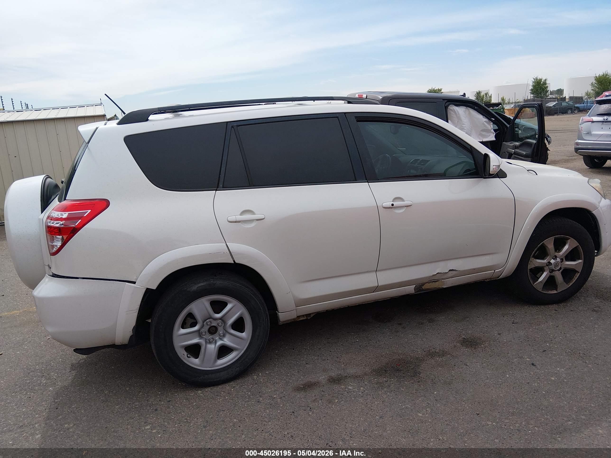 2010 Toyota Rav4 Limited V6 White vin: 2T3DK4DV9AW030698