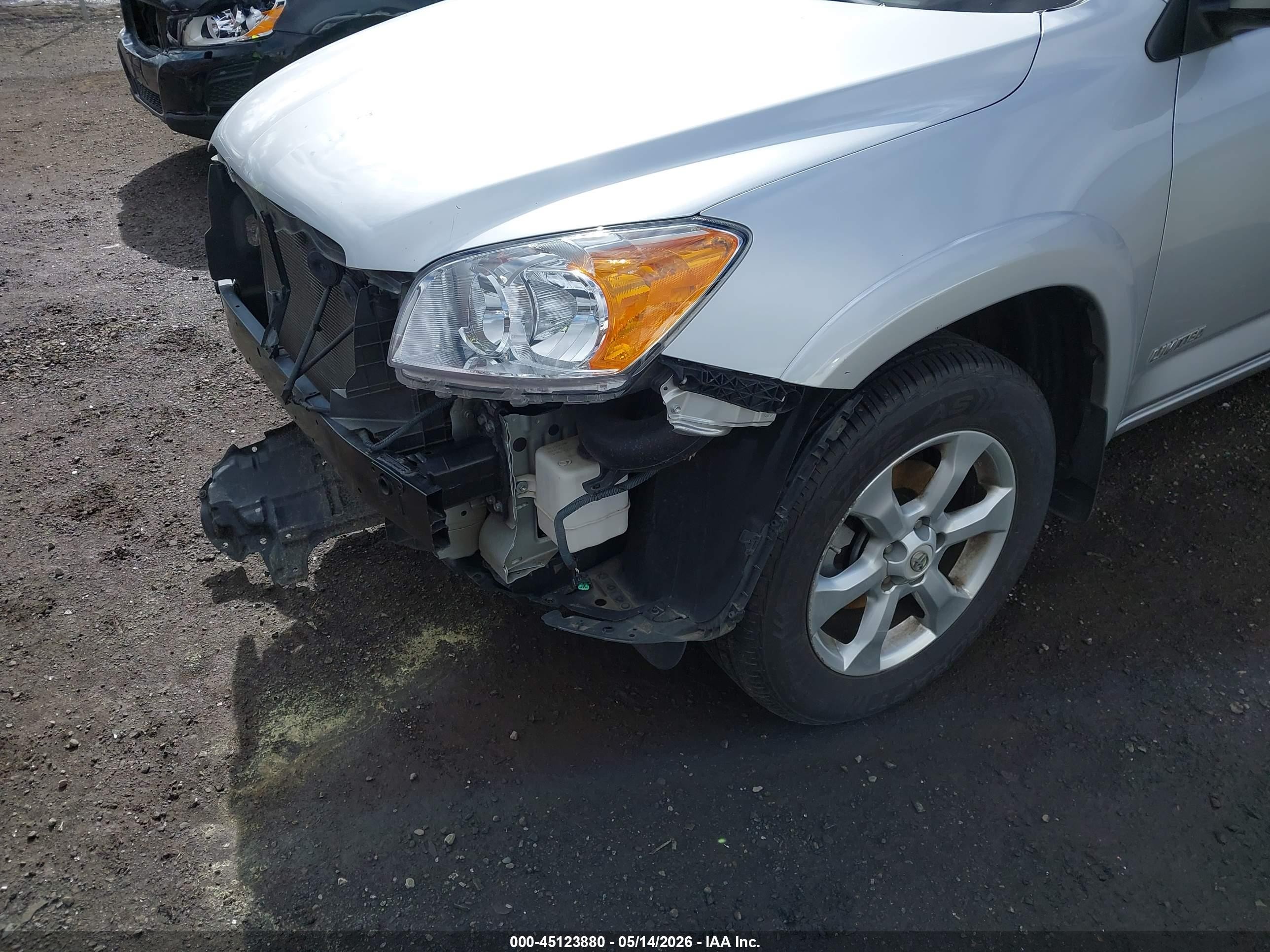 2011 Toyota Rav4 Limited V6 Silver vin: 2T3DK4DV9BW064304