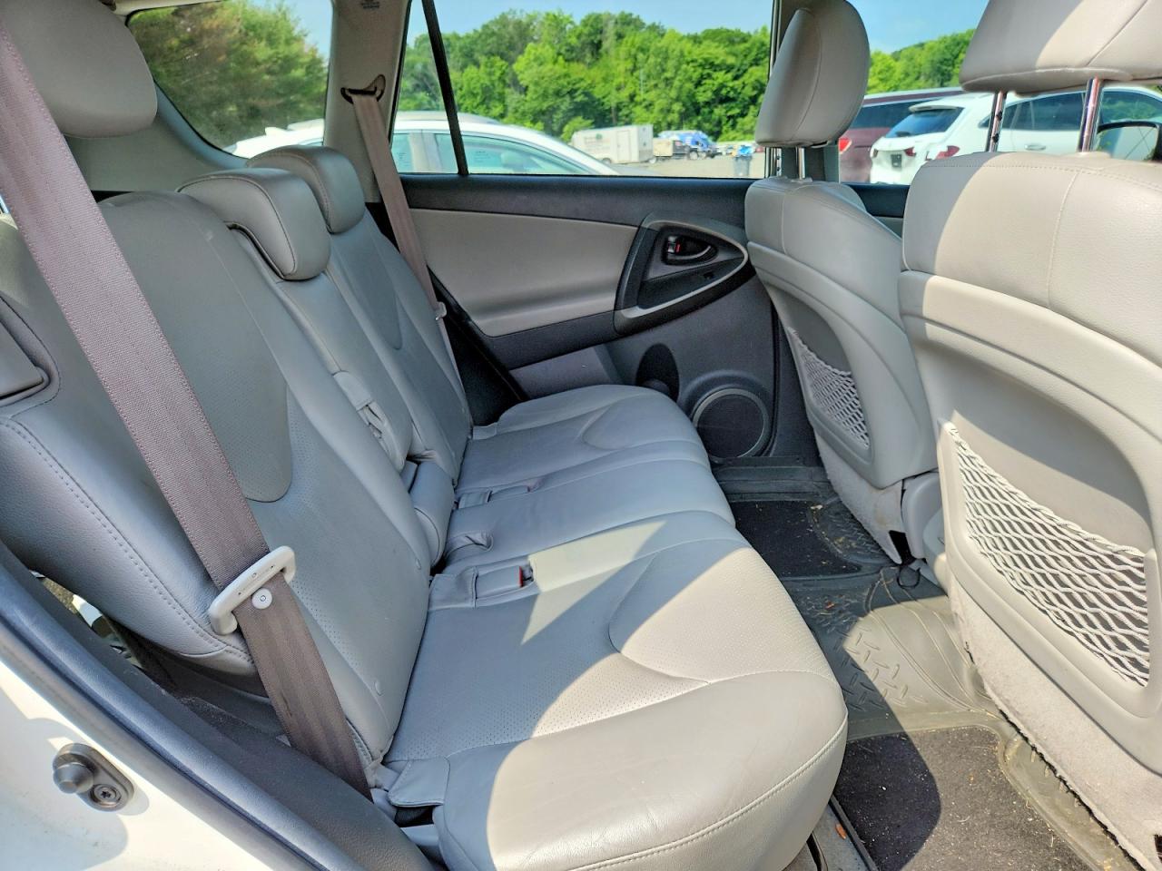 2010 Toyota Rav4 Limited White vin: 2T3DK4DVXAW022223