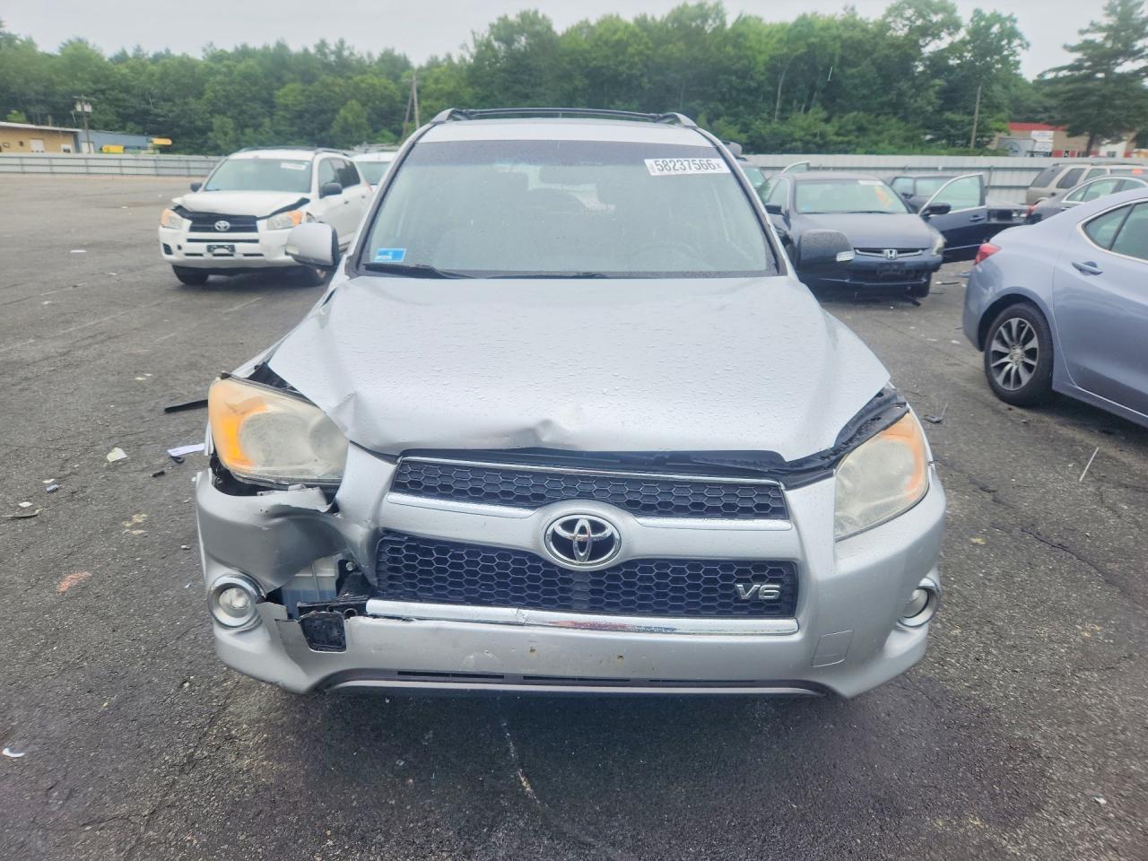 2011 Toyota Rav4 Limited Silver vin: 2T3DK4DVXBW045874