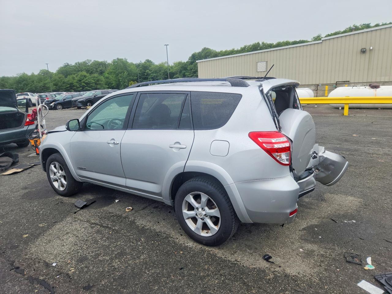 2011 Toyota Rav4 Limited Silver vin: 2T3DK4DVXBW045874