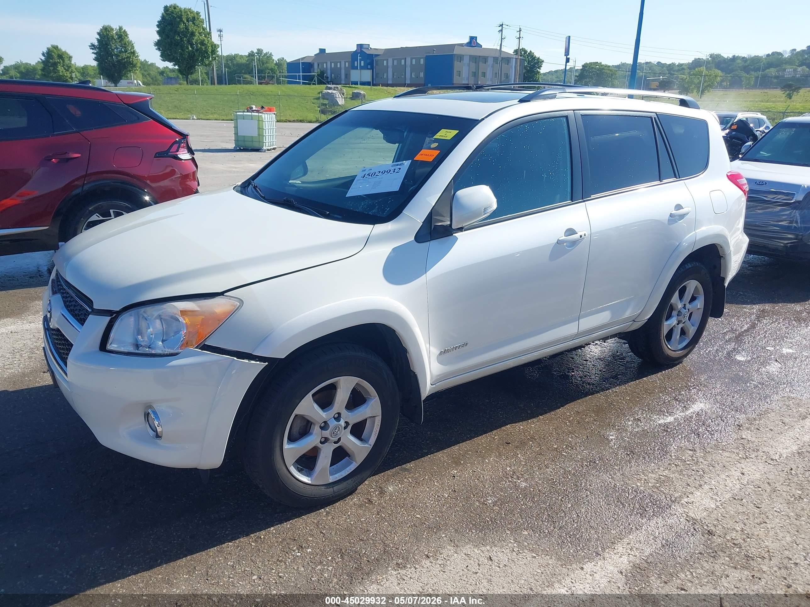 2012 Toyota Rav4 Limited V6 Белый vin: 2T3DK4DVXCW065978