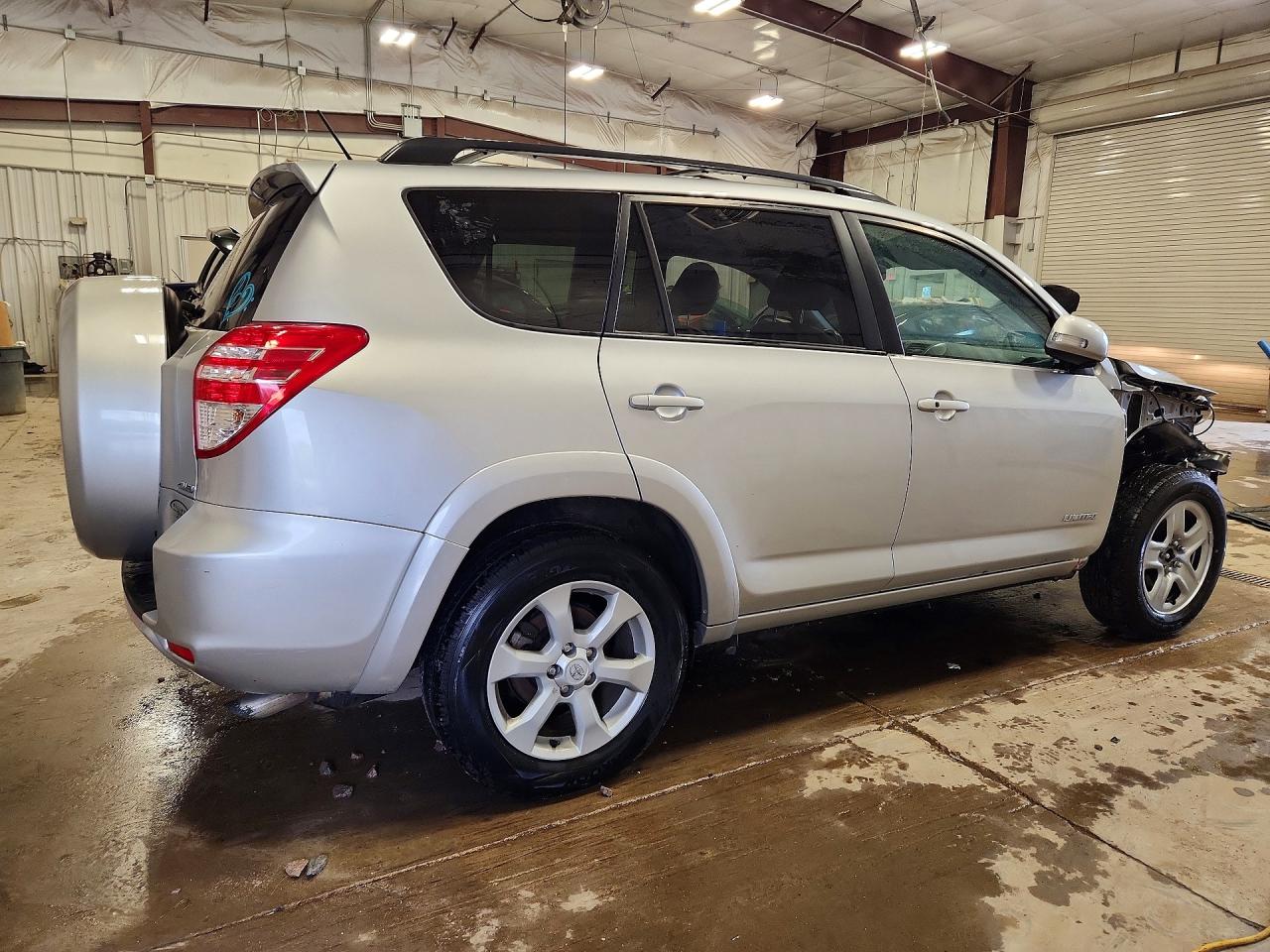 2012 Toyota Rav4 Limited Silver vin: 2T3DK4DVXCW079380