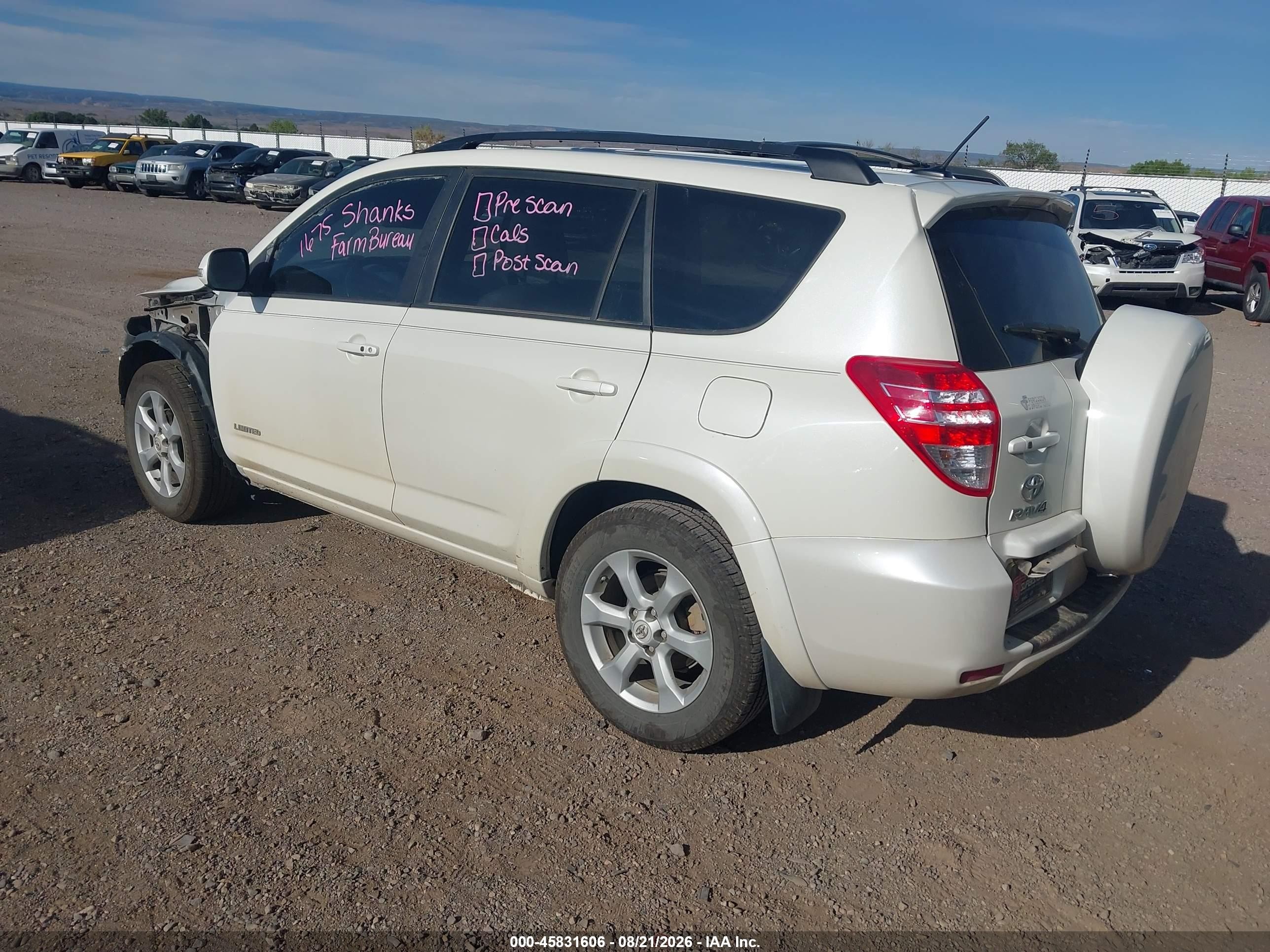 2012 Toyota Rav4 Limited V6 White vin: 2T3DK4DVXCW079704