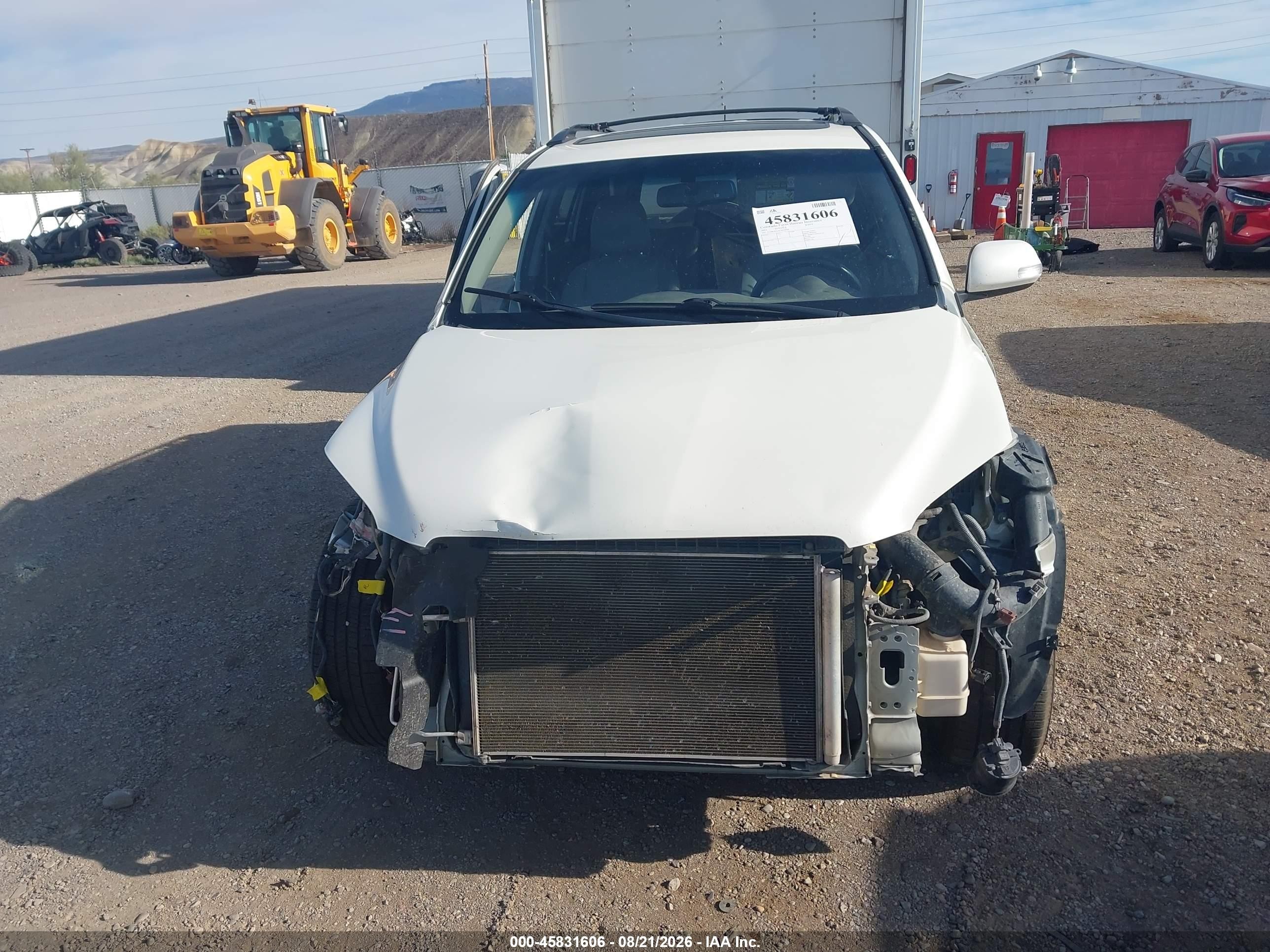 2012 Toyota Rav4 Limited V6 White vin: 2T3DK4DVXCW079704