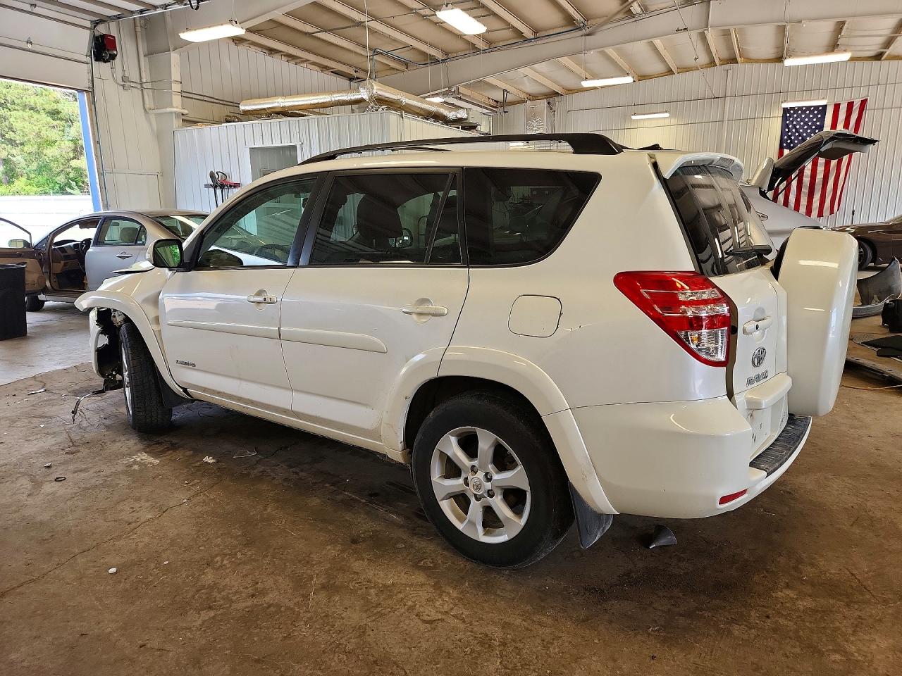 2012 Toyota Rav4 Limited White vin: 2T3DK4DVXCW091268