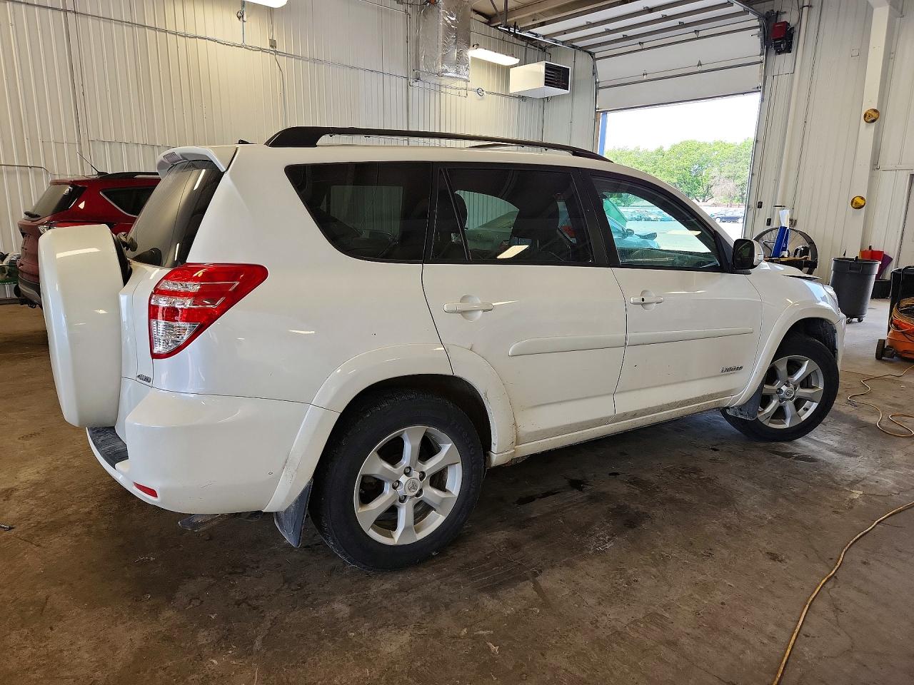 2012 Toyota Rav4 Limited White vin: 2T3DK4DVXCW091268