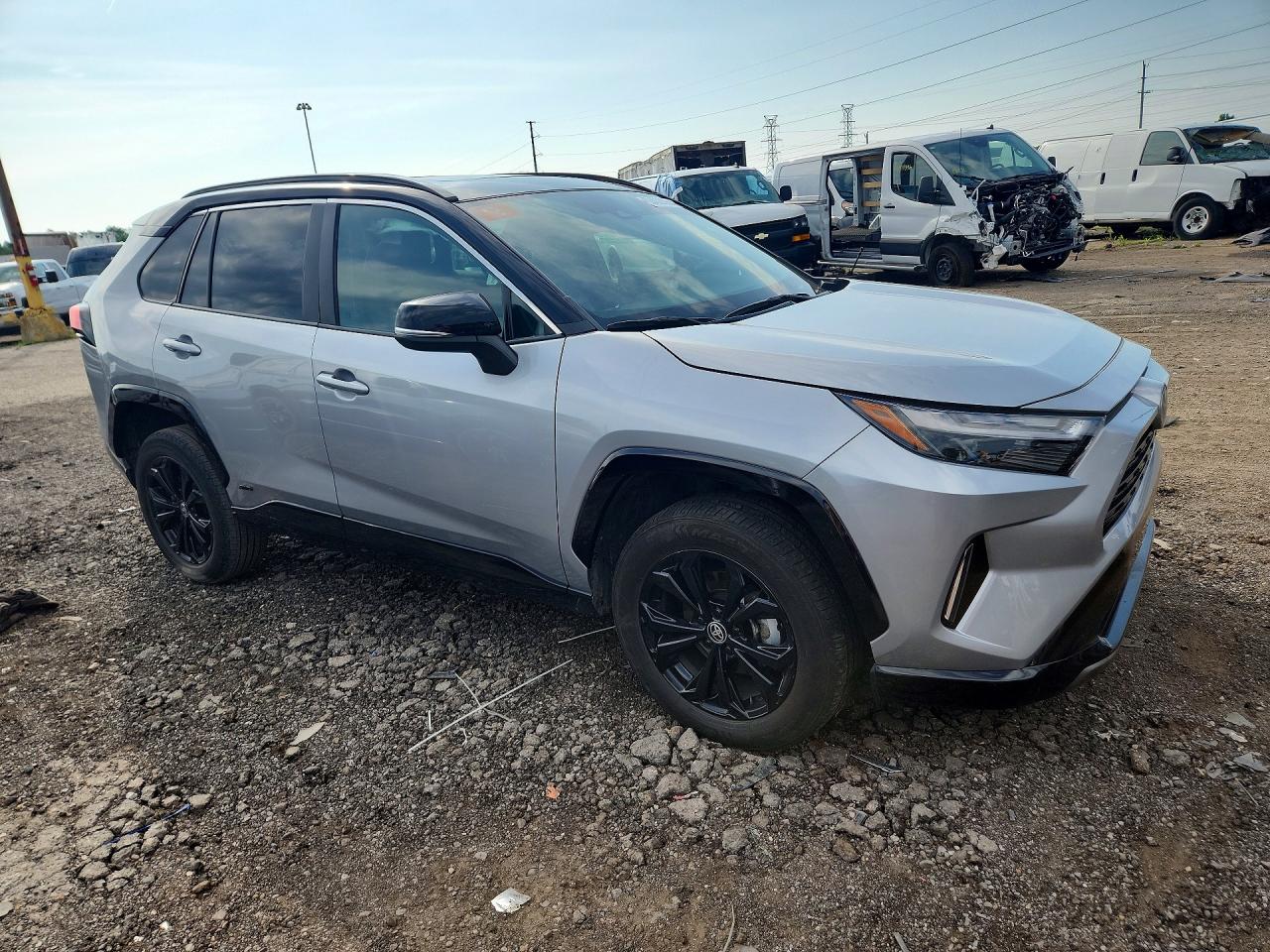 2024 Toyota Rav 4 Silver vin: 2T3E6RFV1RW079053