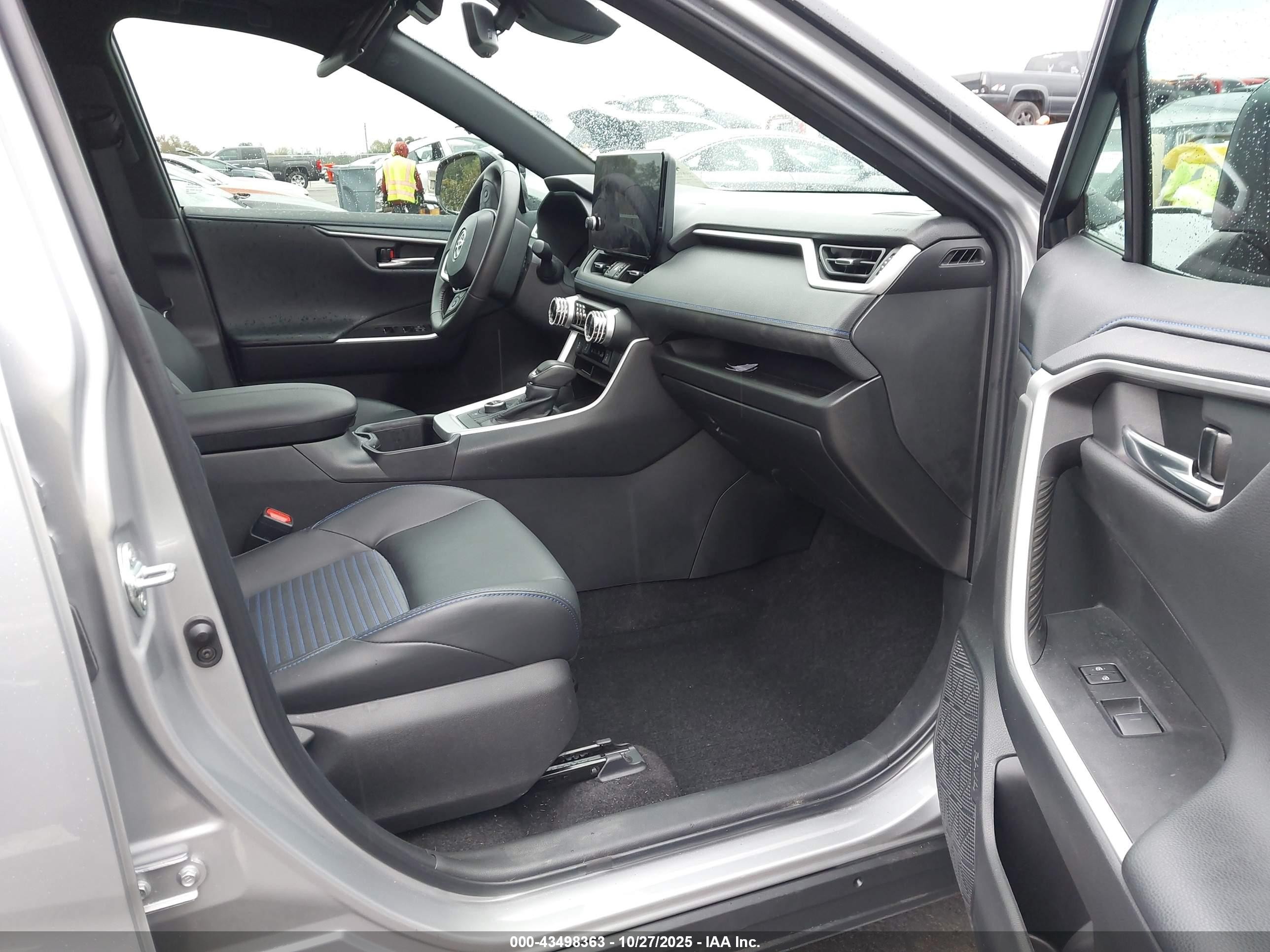 2024 Toyota Rav4 Hybrid Xse Silver vin: 2T3E6RFV6RW063723