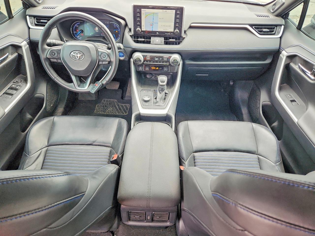 2019 Toyota Rav4 Xse White vin: 2T3EWRFV5KW042545