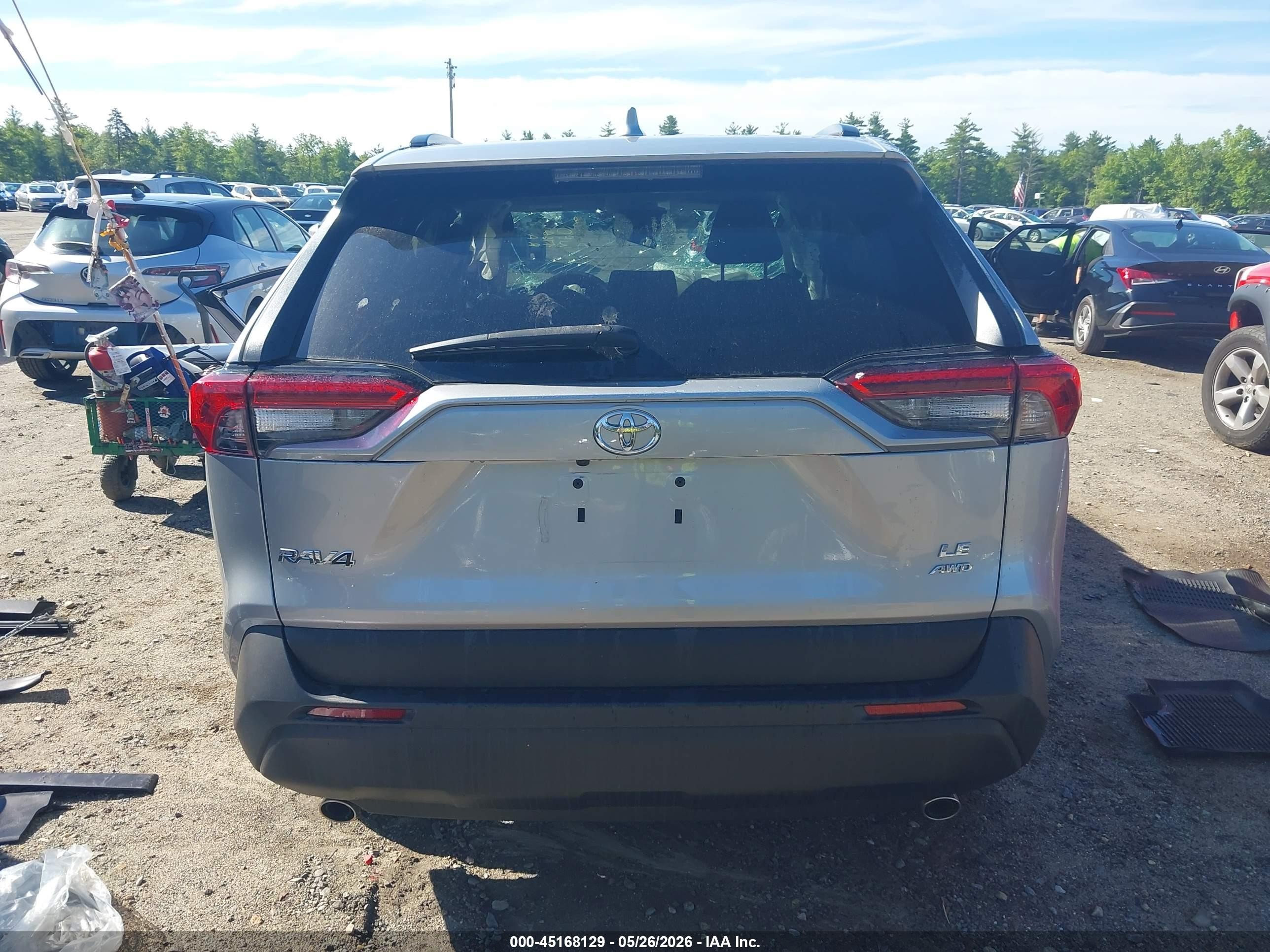 2020 Toyota Rav4 Le Silver vin: 2T3F1RFV1LC109762
