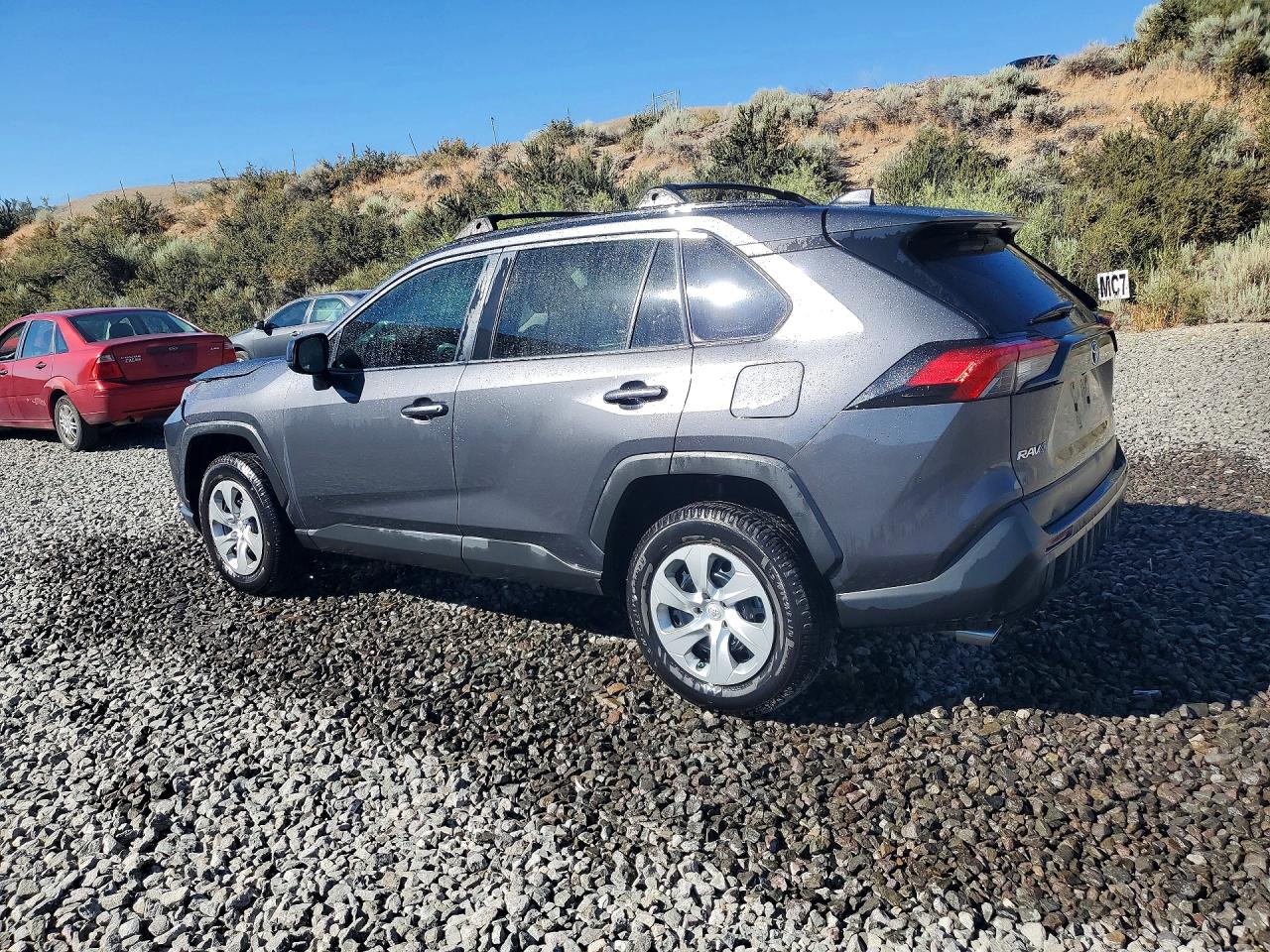 2019 Toyota Rav4 Le Серый vin: 2T3F1RFV2KW011224