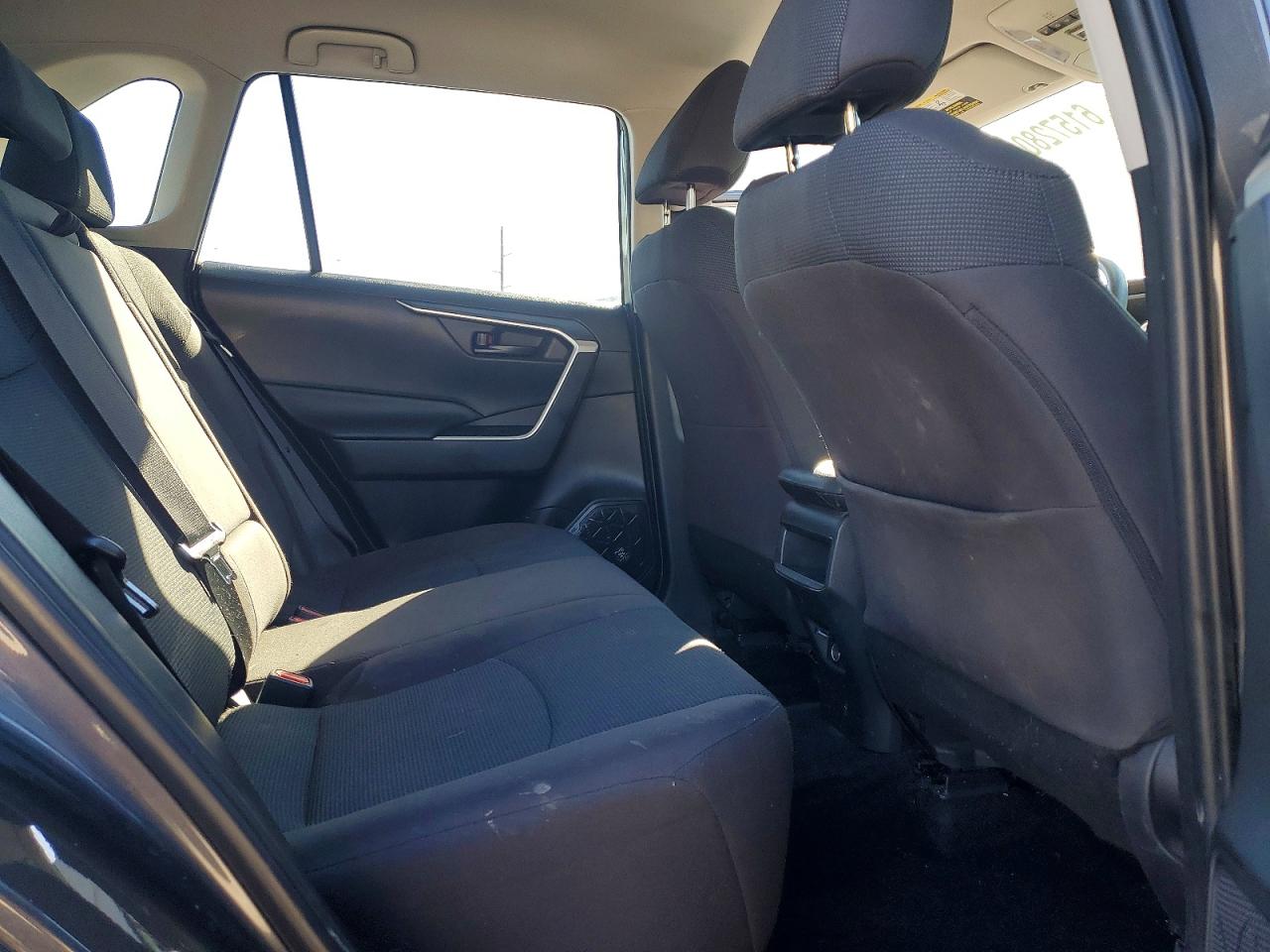 2019 Toyota Rav4 Le Серый vin: 2T3F1RFV2KW011224