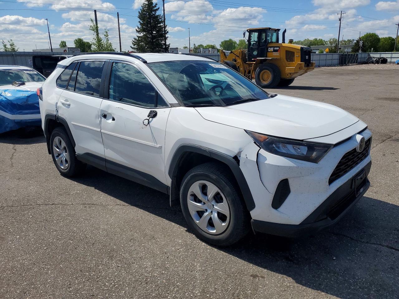 2021 Toyota Rav4 Le White vin: 2T3F1RFV4MC229122