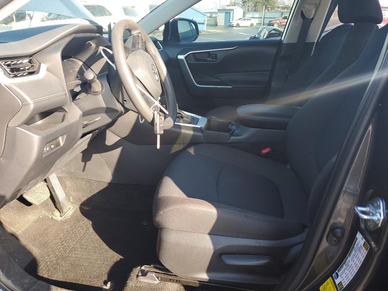2024 Toyota Rav4 Le Gray vin: 2T3F1RFV4RC428758