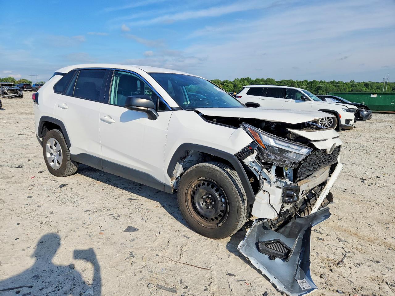 2024 Toyota Rav4 Le White vin: 2T3F1RFV5RC435802