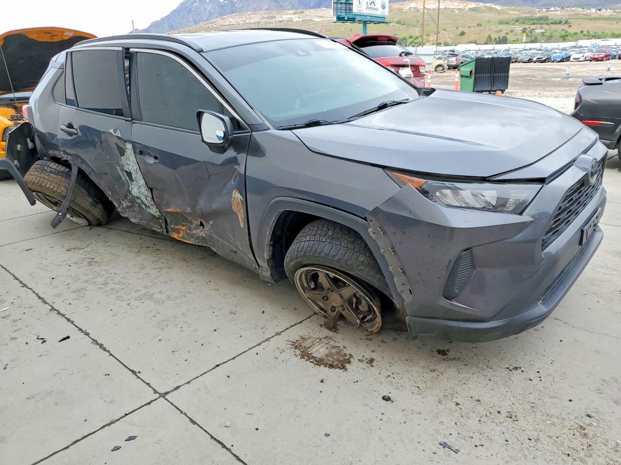 2020 Toyota Rav4 Серый vin: 2T3F1RFV6LC084843