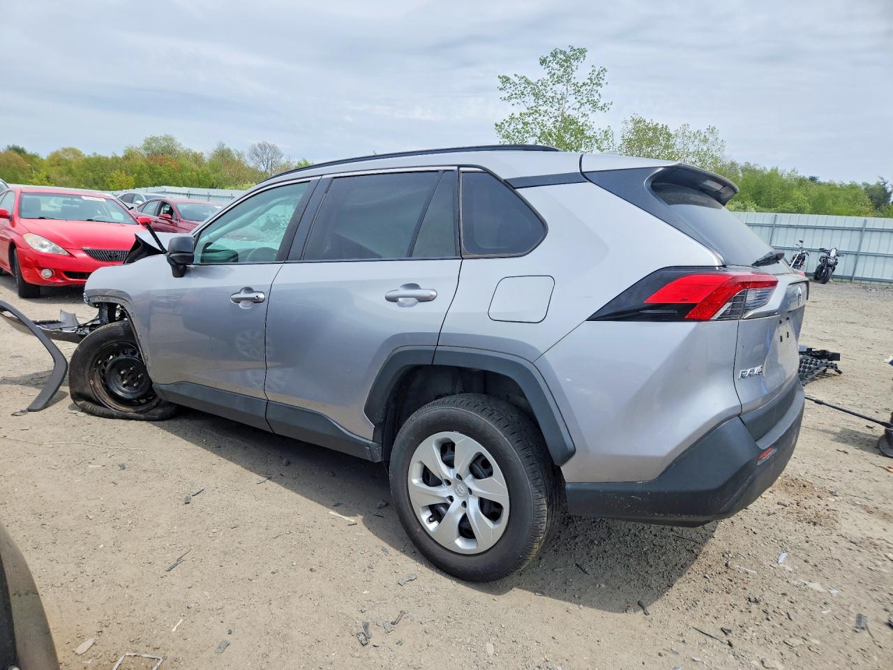 2020 Toyota Rav4 Le Silver vin: 2T3F1RFV6LC109739