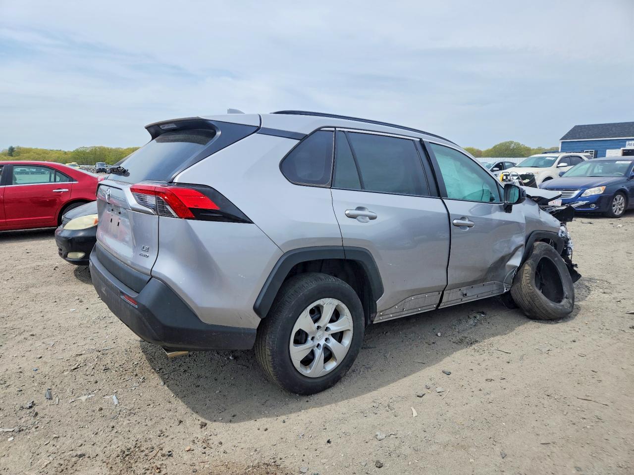 2020 Toyota Rav4 Le Silver vin: 2T3F1RFV6LC109739