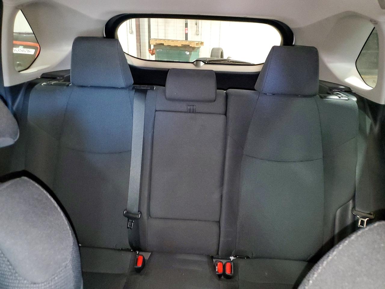 2019 Toyota Rav4 Le White vin: 2T3F1RFV7KW003054
