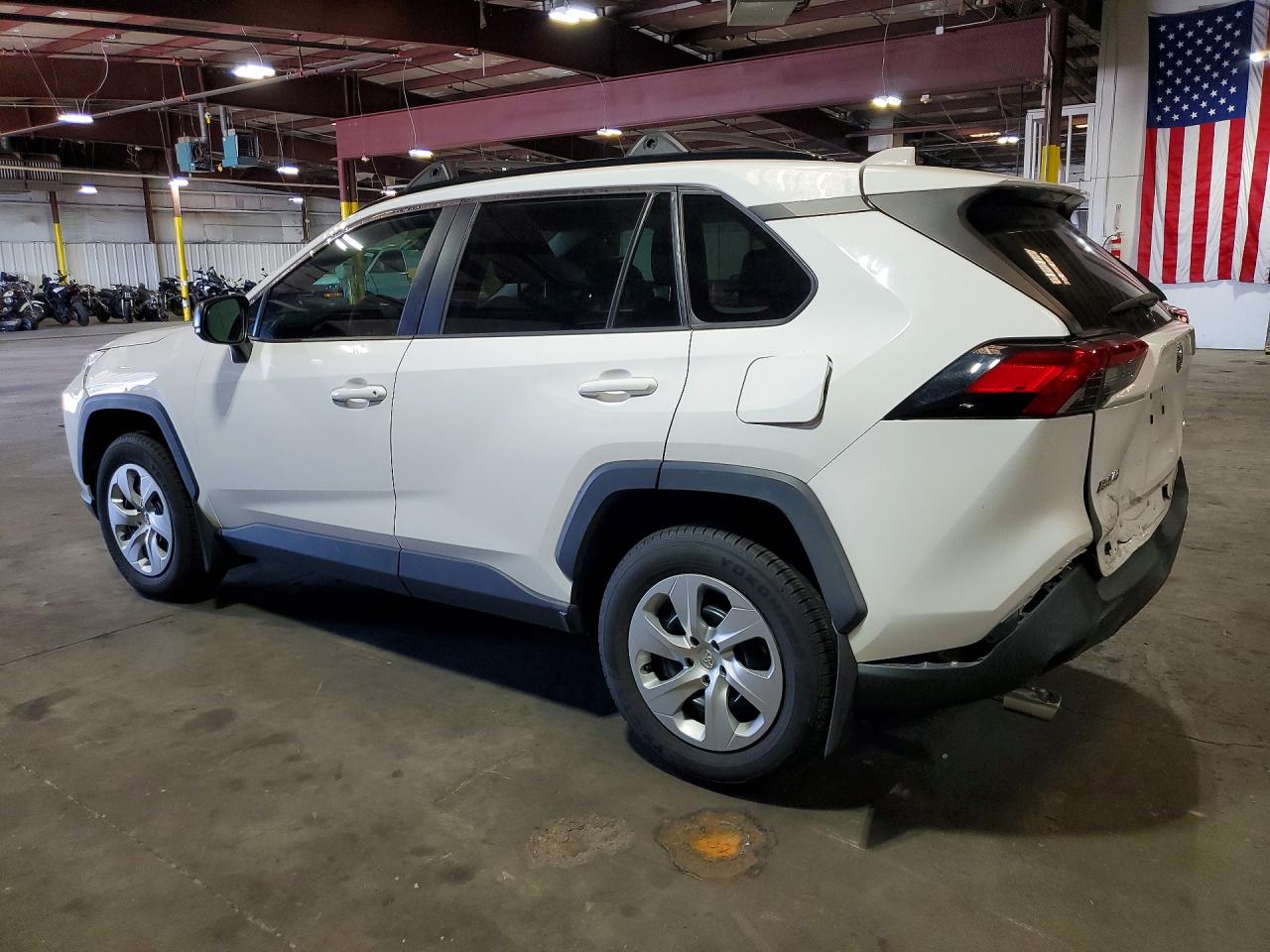 2019 Toyota Rav4 Le White vin: 2T3F1RFV7KW003054