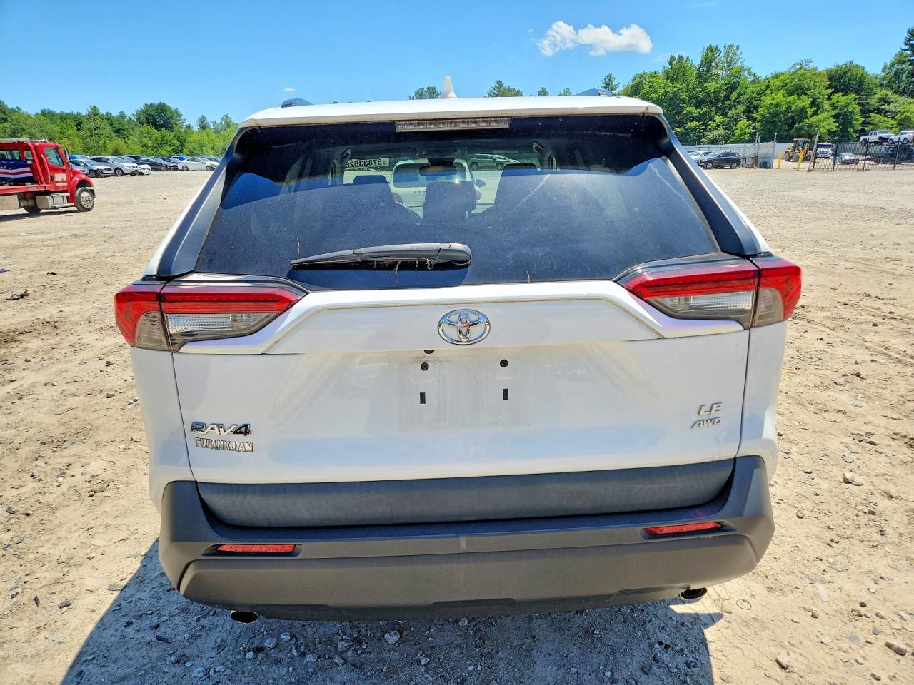 2021 Toyota Rav4 Le White vin: 2T3F1RFV7MW168900