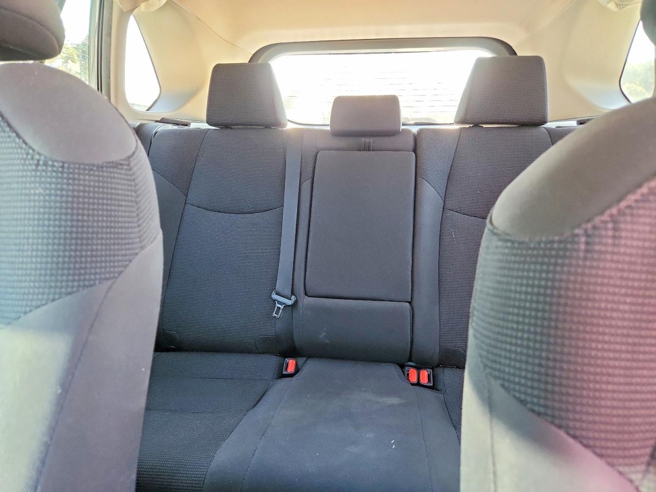 2019 Toyota Rav4 Le Gray vin: 2T3F1RFV8KW038511
