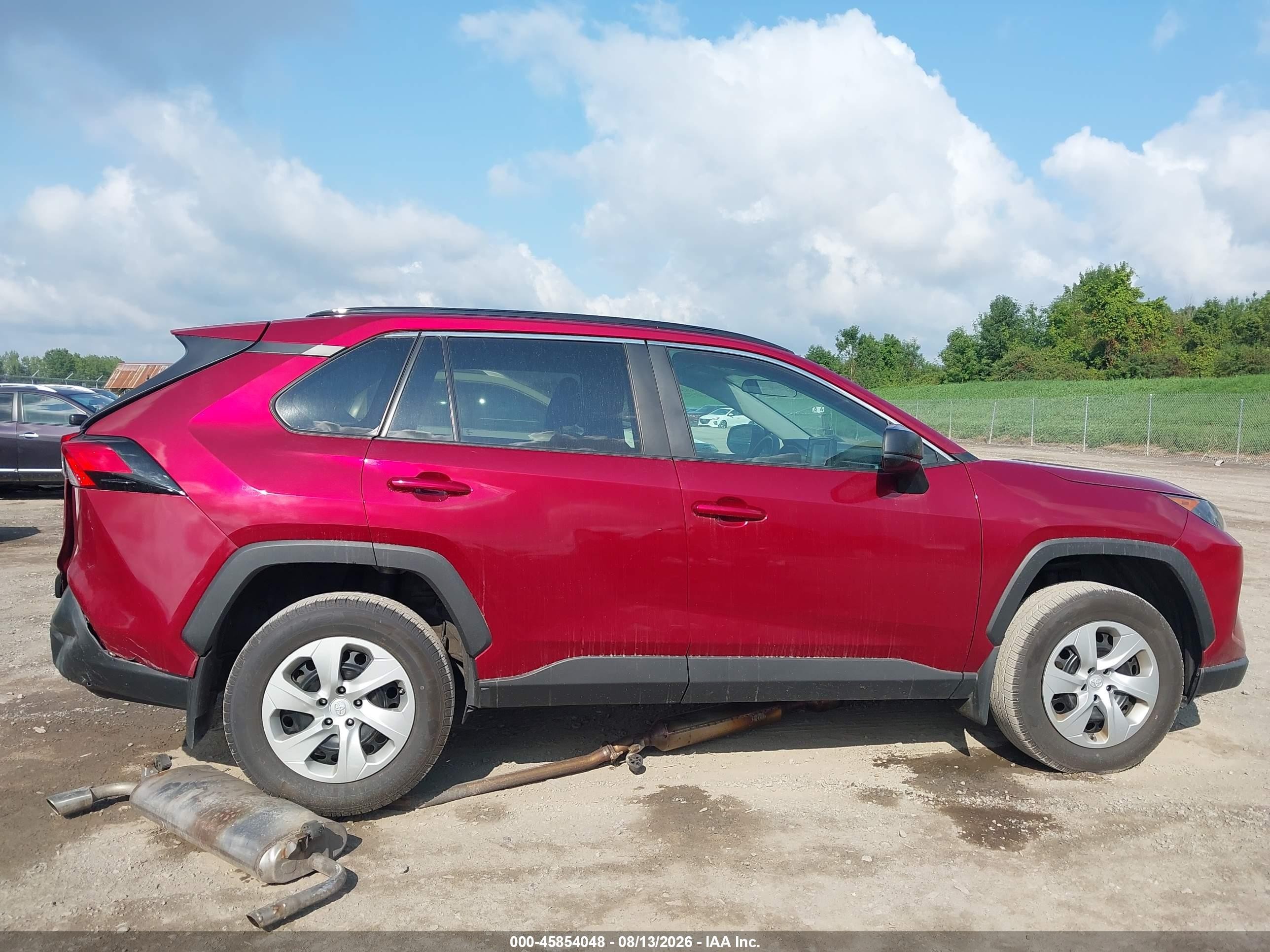 2020 Toyota Rav4 Le Красный vin: 2T3F1RFV9LW124816